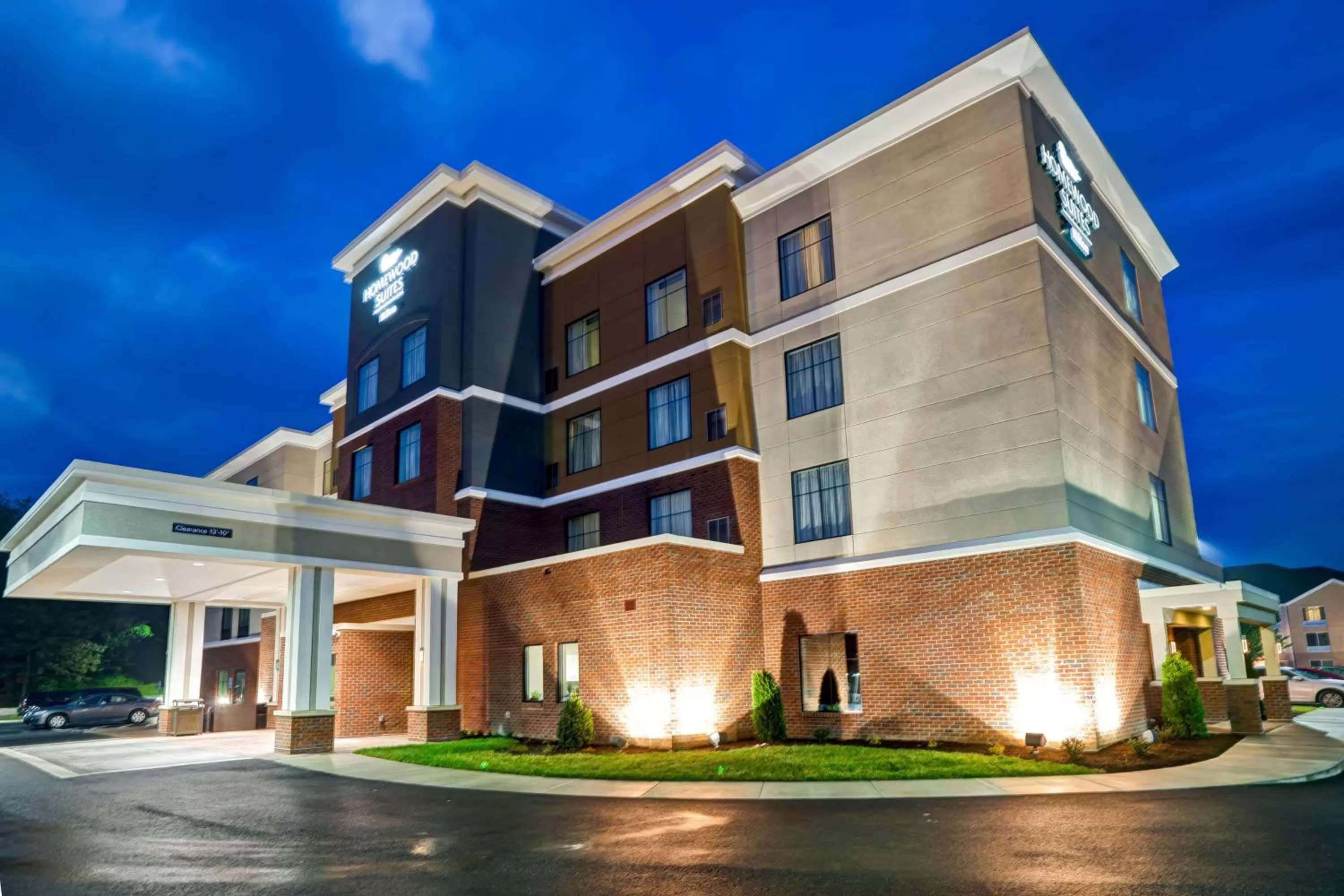 Property building in Homewood Suites by Hilton Christiansburg