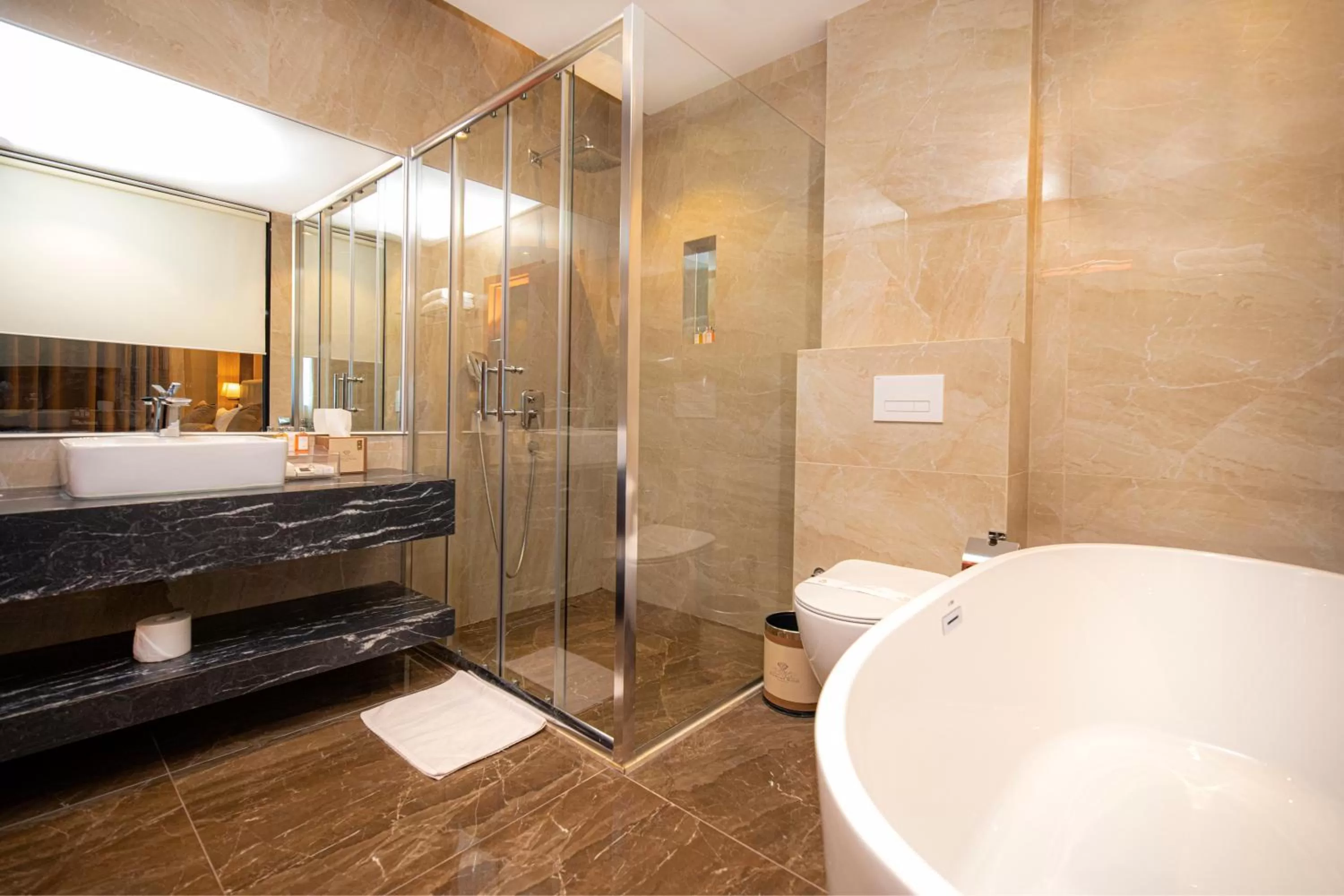 Bathroom in Hotel Diamond Prishtina