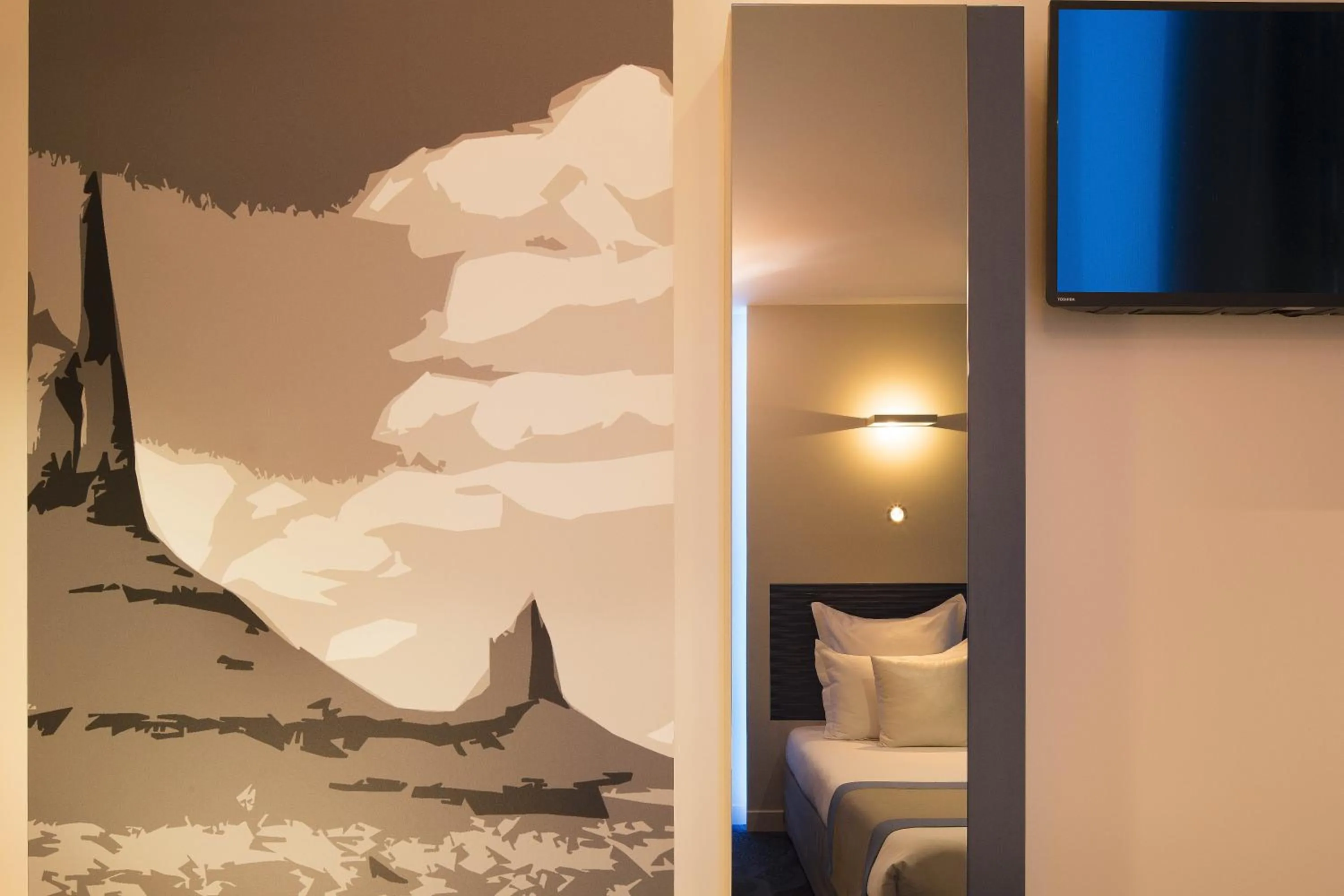 Decorative detail in Hôtel Brésil Opéra SPA