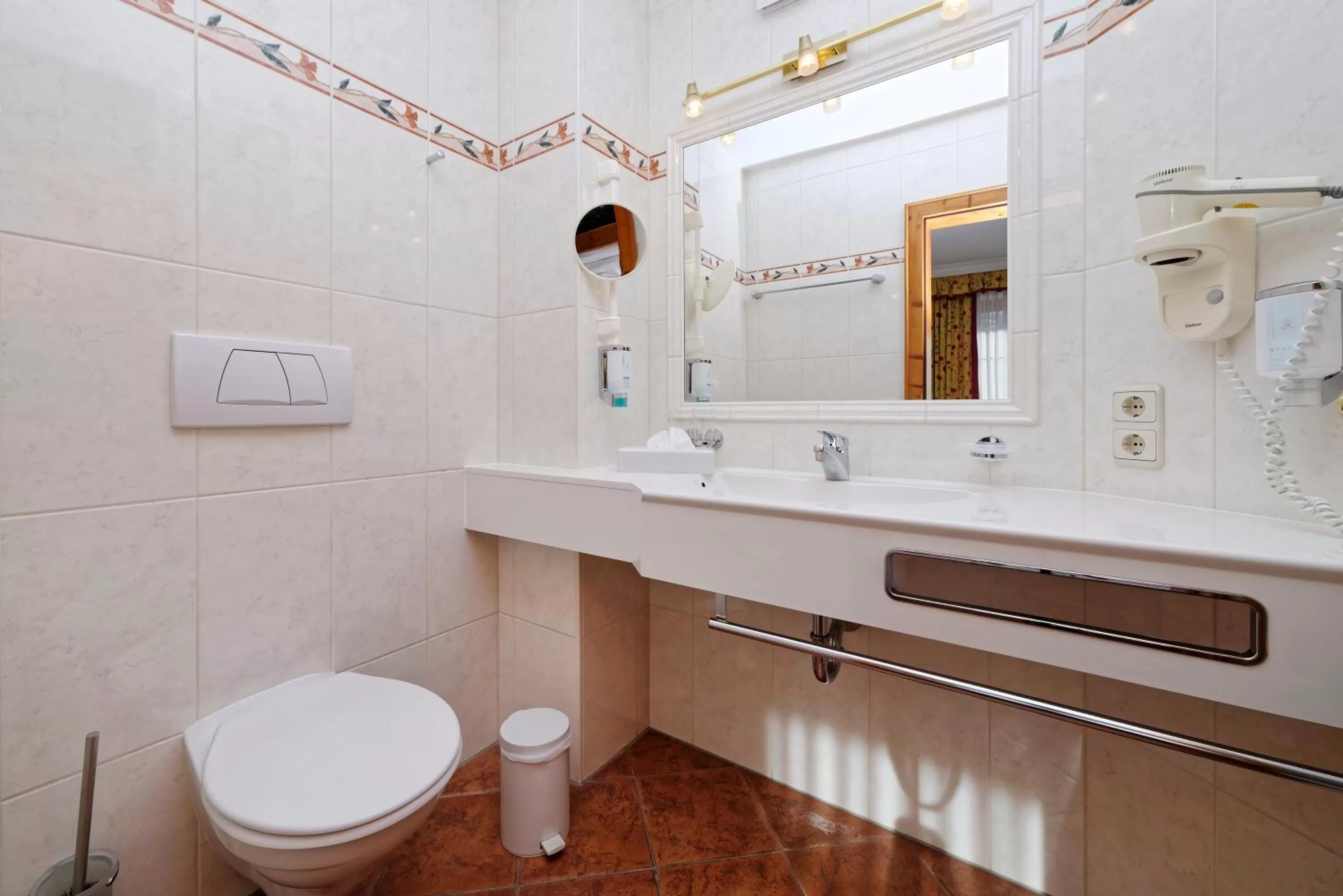 Toilet in Ortnerhof - Ihr Zuhause am Fuße der Alpen