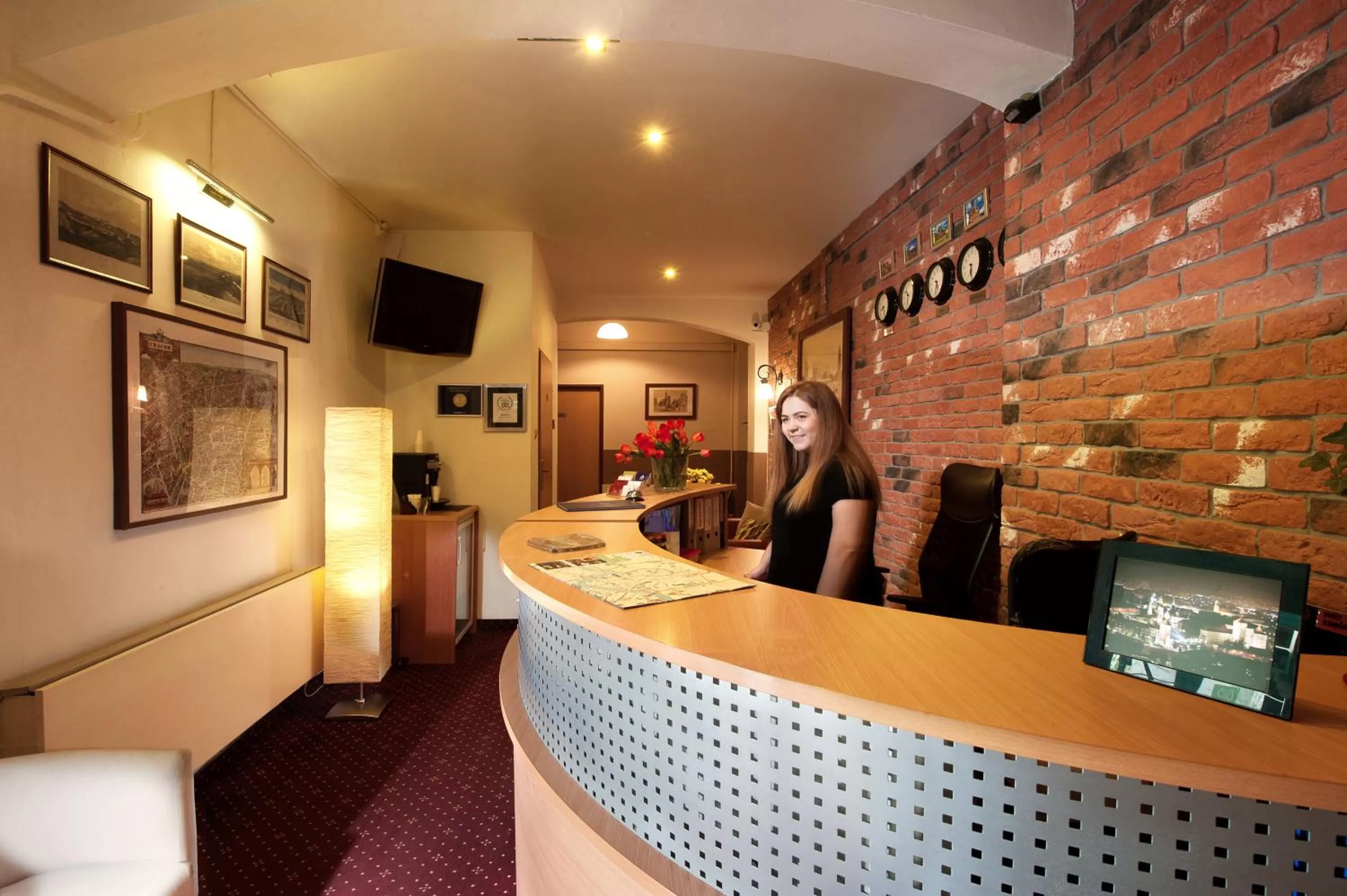 Lobby or reception in Mały Kraków Aparthotel