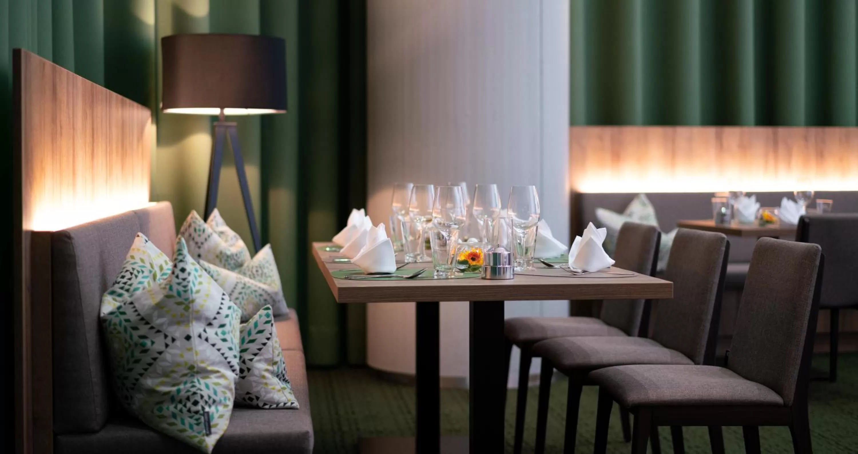 Restaurant/places to eat in Kongresshotel Potsdam am Templiner See