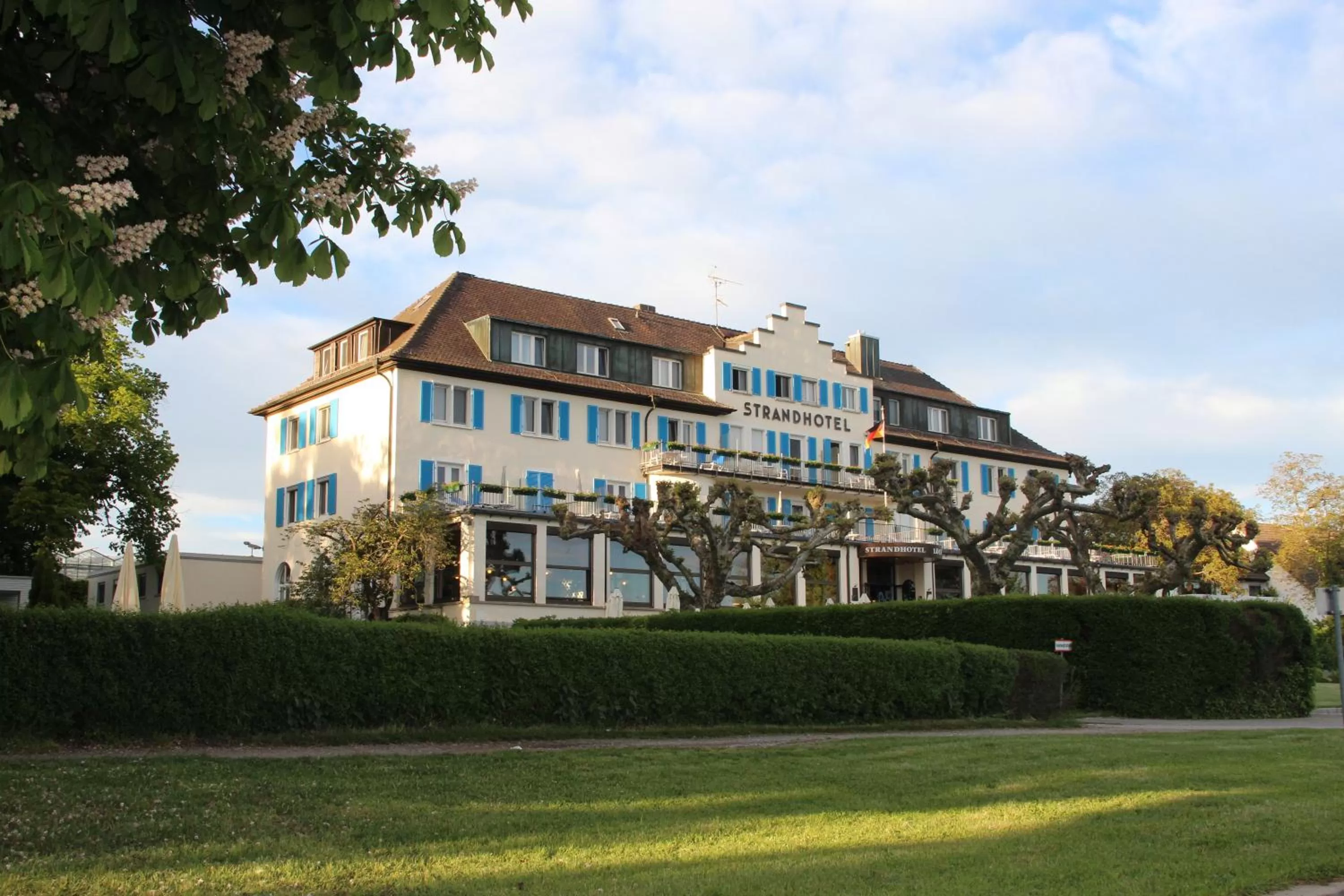 Property Building in Strandhotel Löchnerhaus