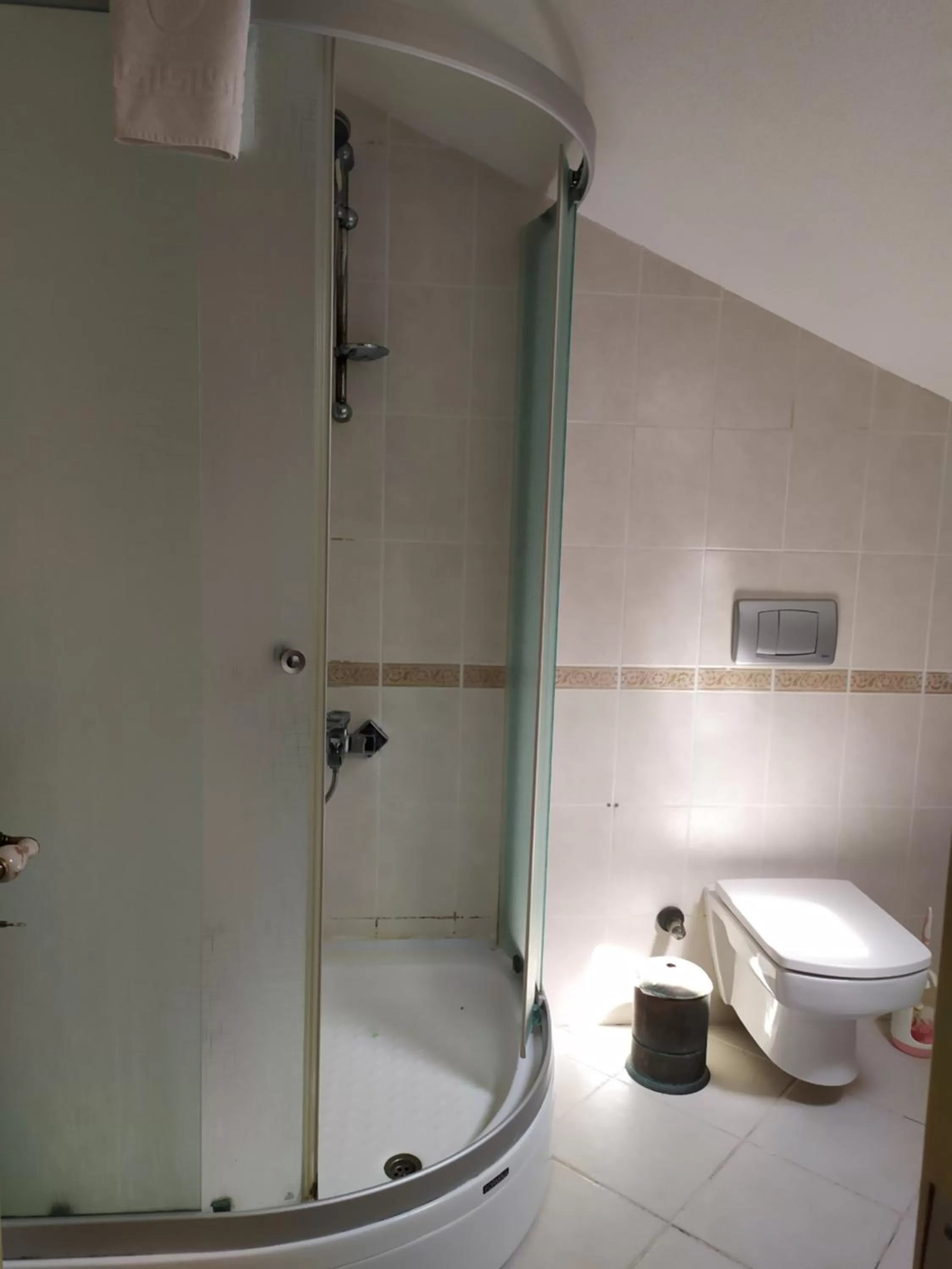 Bathroom in Dolina Hotel