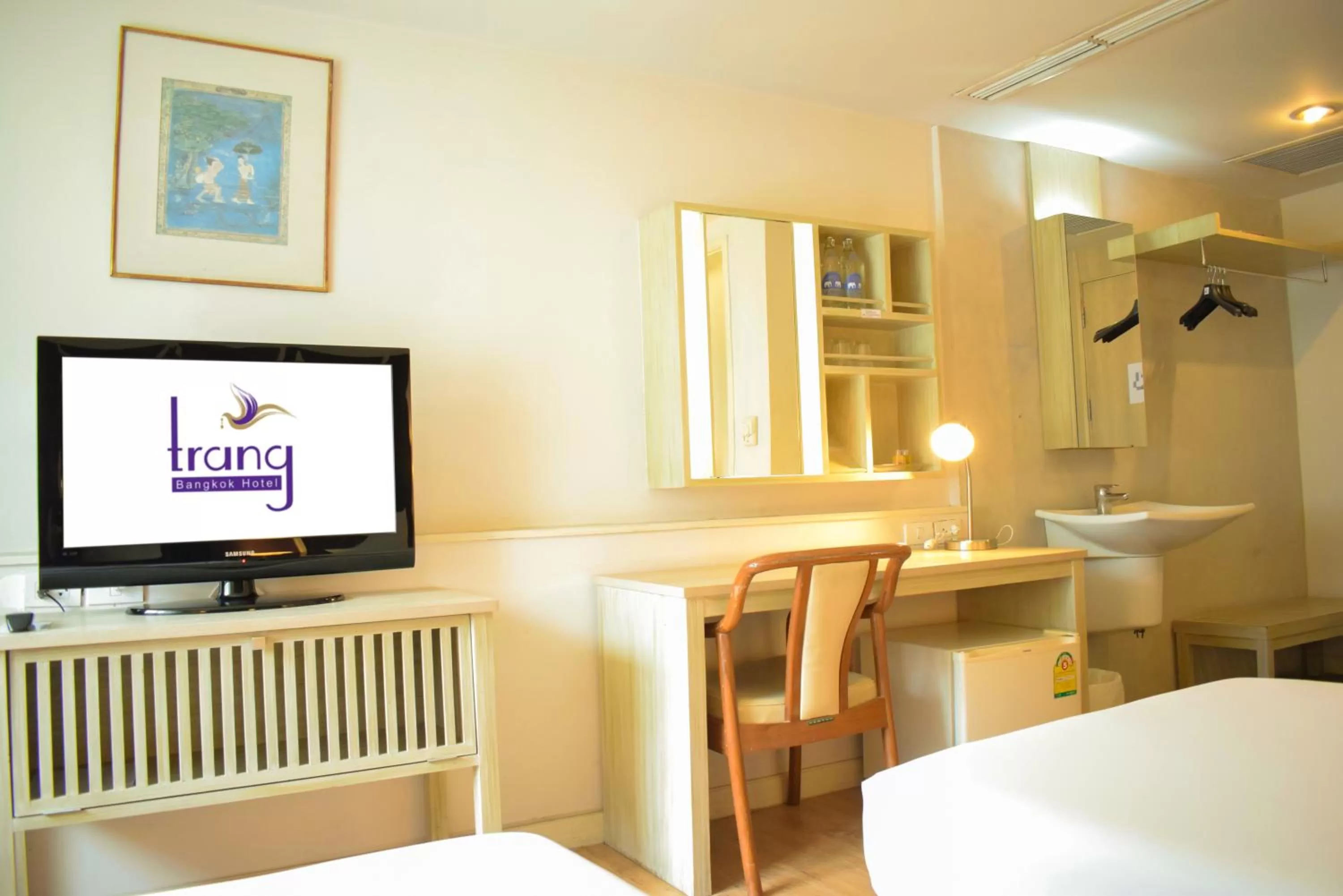 Bed in Trang Hotel Bangkok - SHA Plus