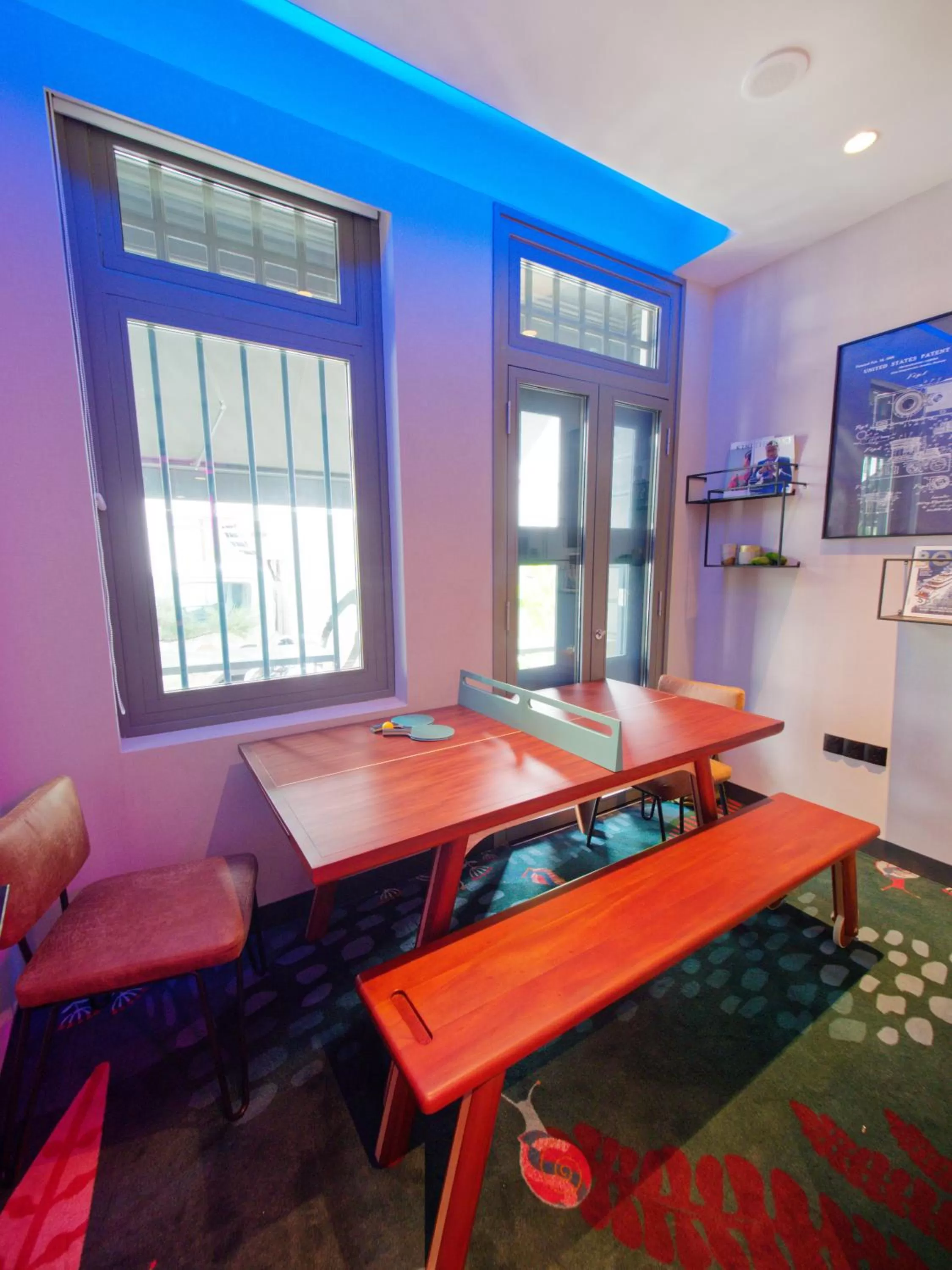 Table tennis in Hotel Soloha at Chinatown