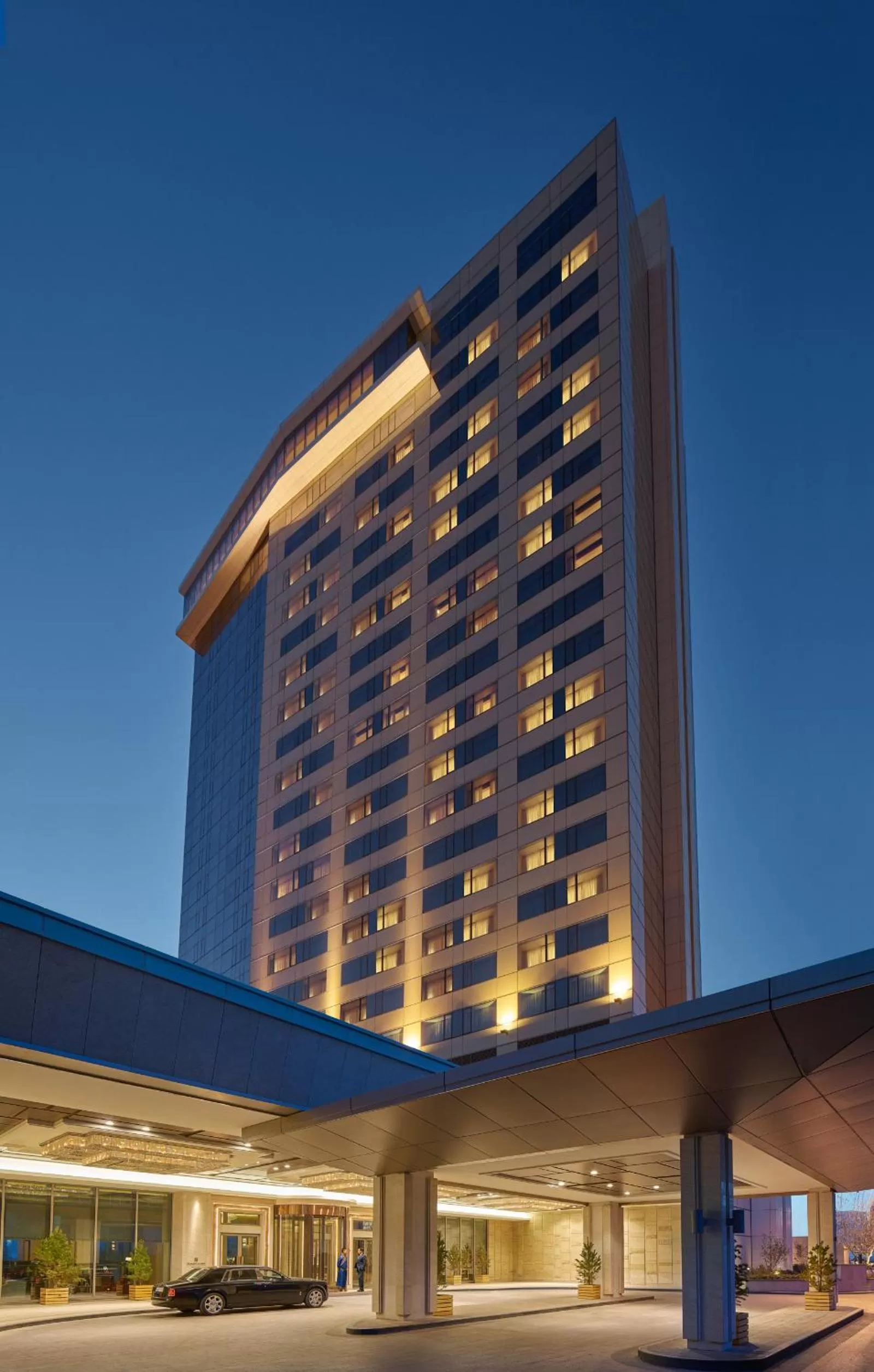 Facade/entrance in Shangri-La Ulaanbaatar