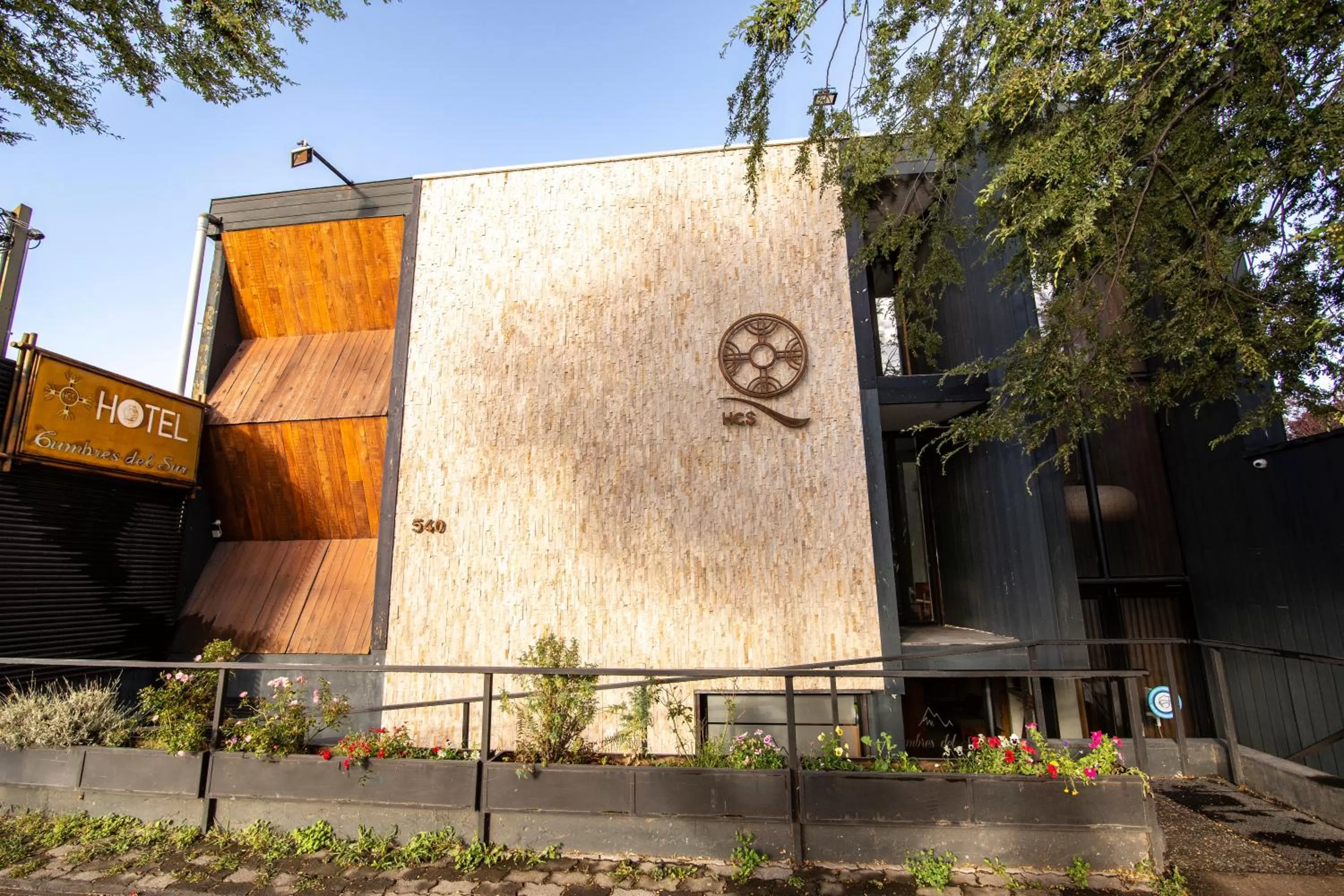 Facade/entrance in Hotel Cumbres del Sur