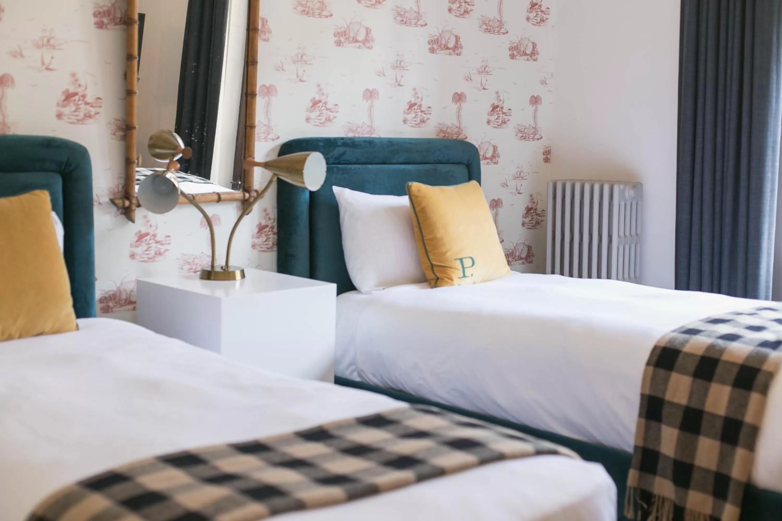 Bed in Palihouse Santa Monica