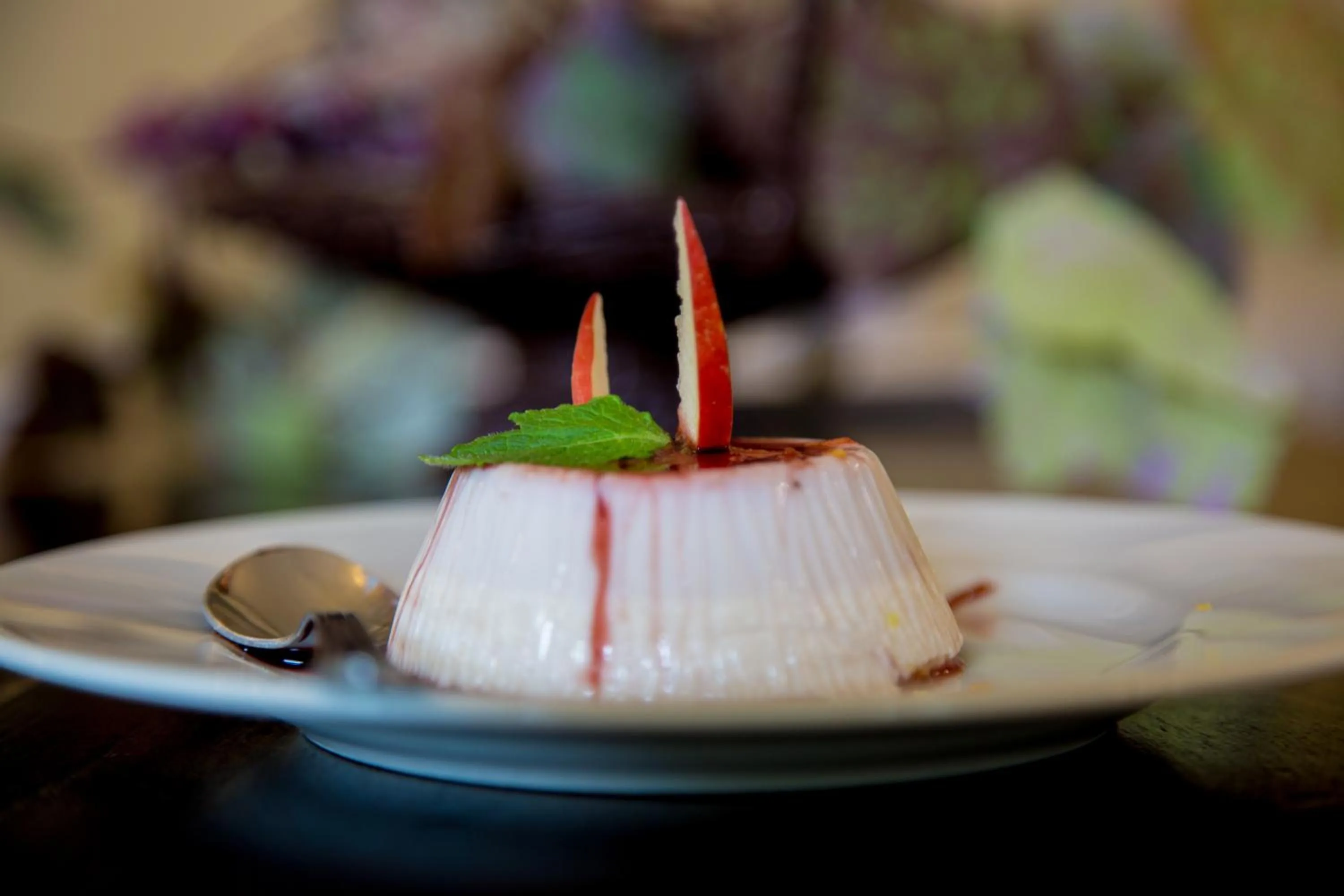 Food and drinks in HG Hotel Cappelli