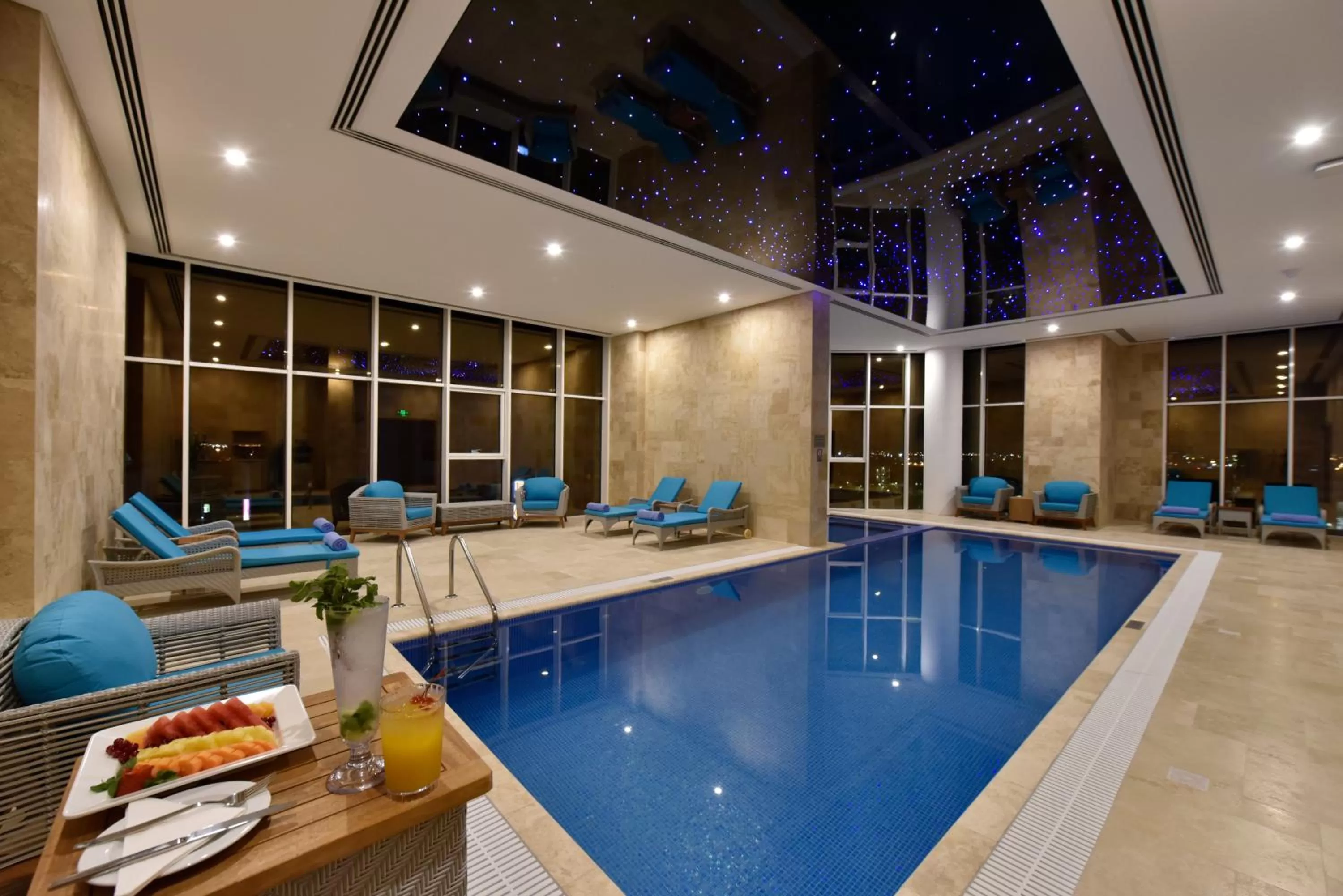 Swimming pool in Swiss-Belsuites Admiral Juffair