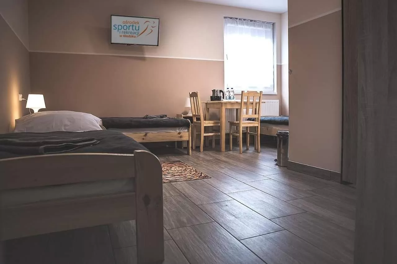 Bed in Dom Wycieczkowy "Na stadionie"