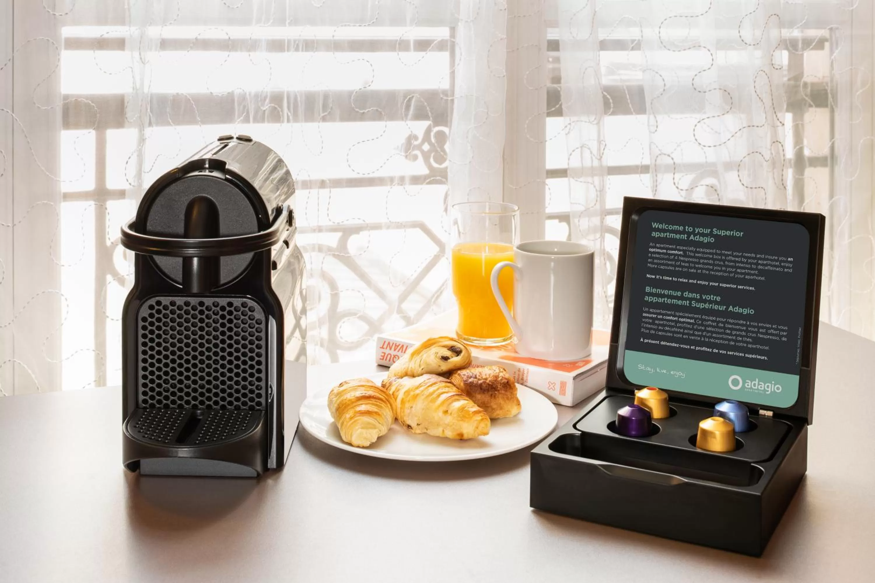 Coffee/tea facilities in Aparthotel Adagio Paris Opéra