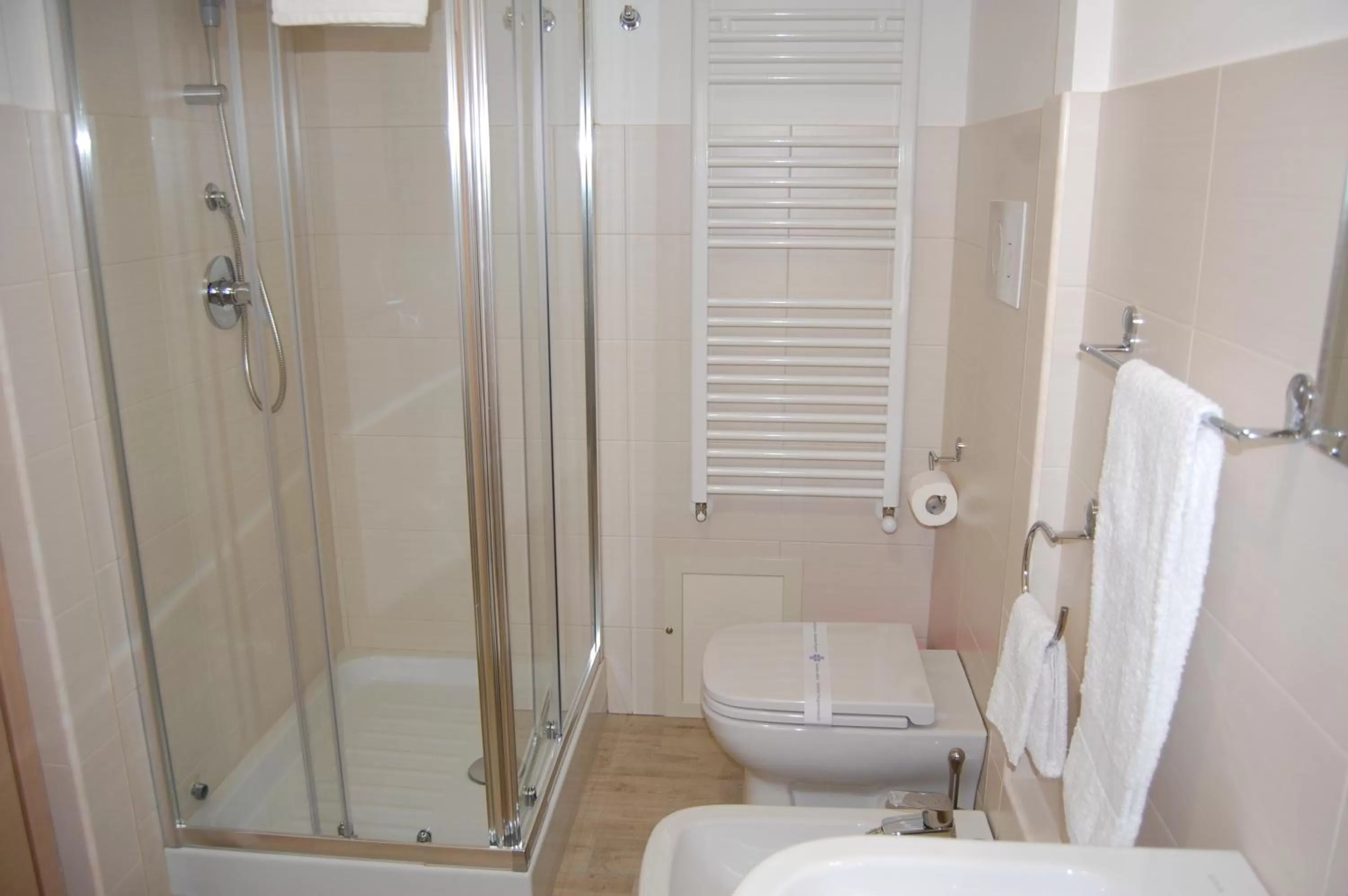 Bathroom in B&B Del Corso