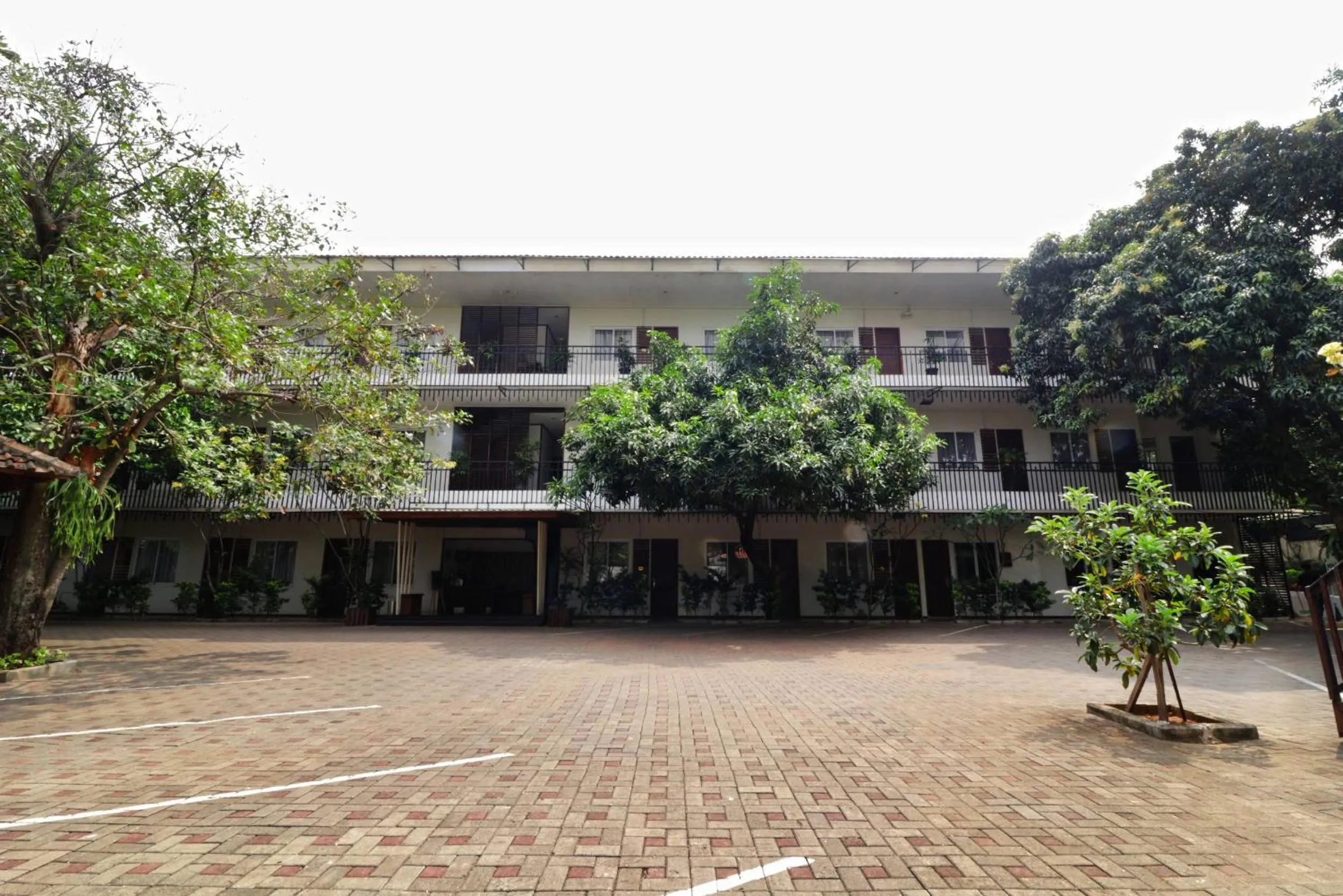 Property building in Pejaten Valley Residence