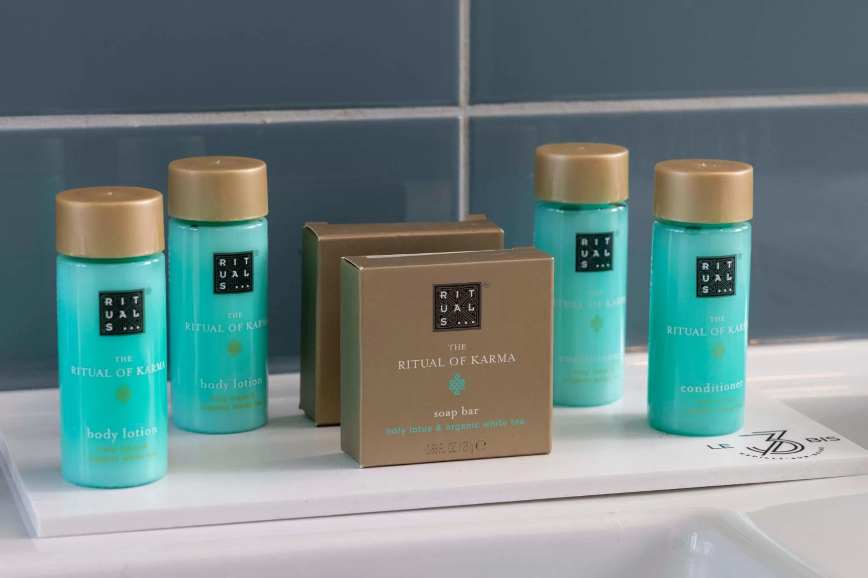 Bathroom in Hotel Le 37 Bis