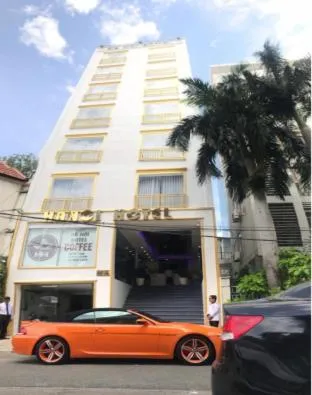 Property building in Ha Noi Hotel near Tan Son Nhat International Airport