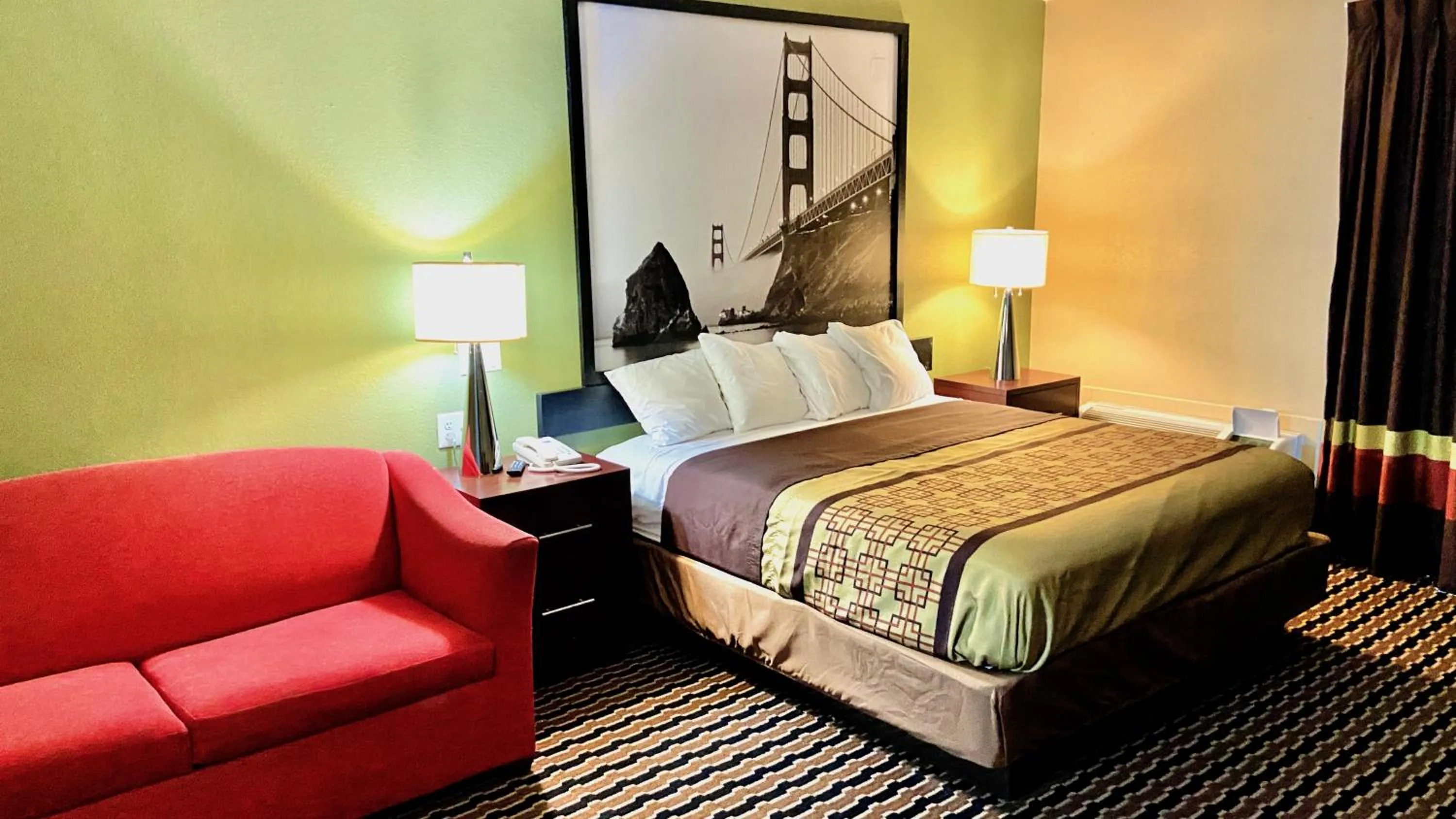 Bed in Super 8 by Wyndham Rocky Mount I-95 EXIT 145