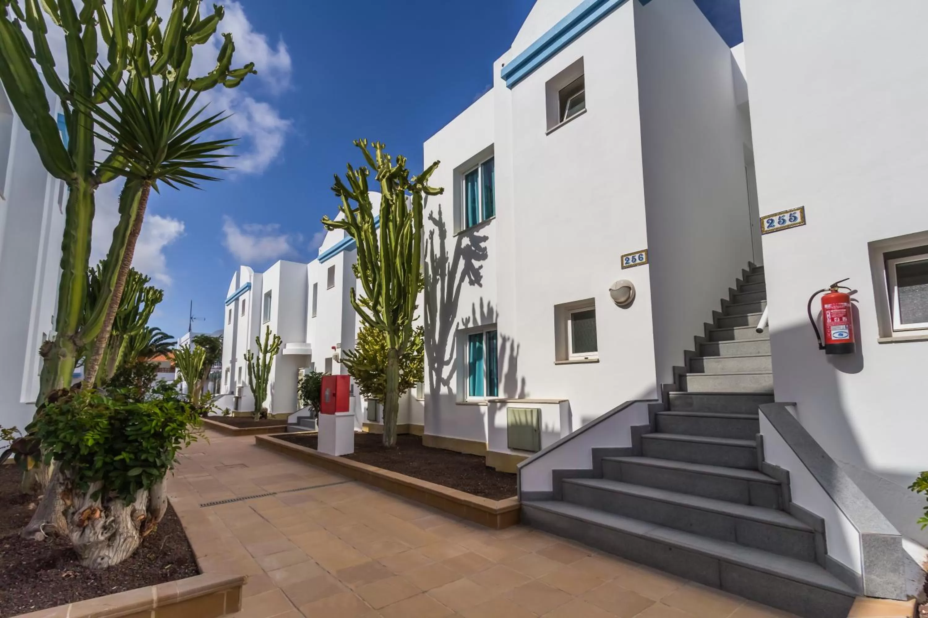 Property building in Hotel Arena Beach