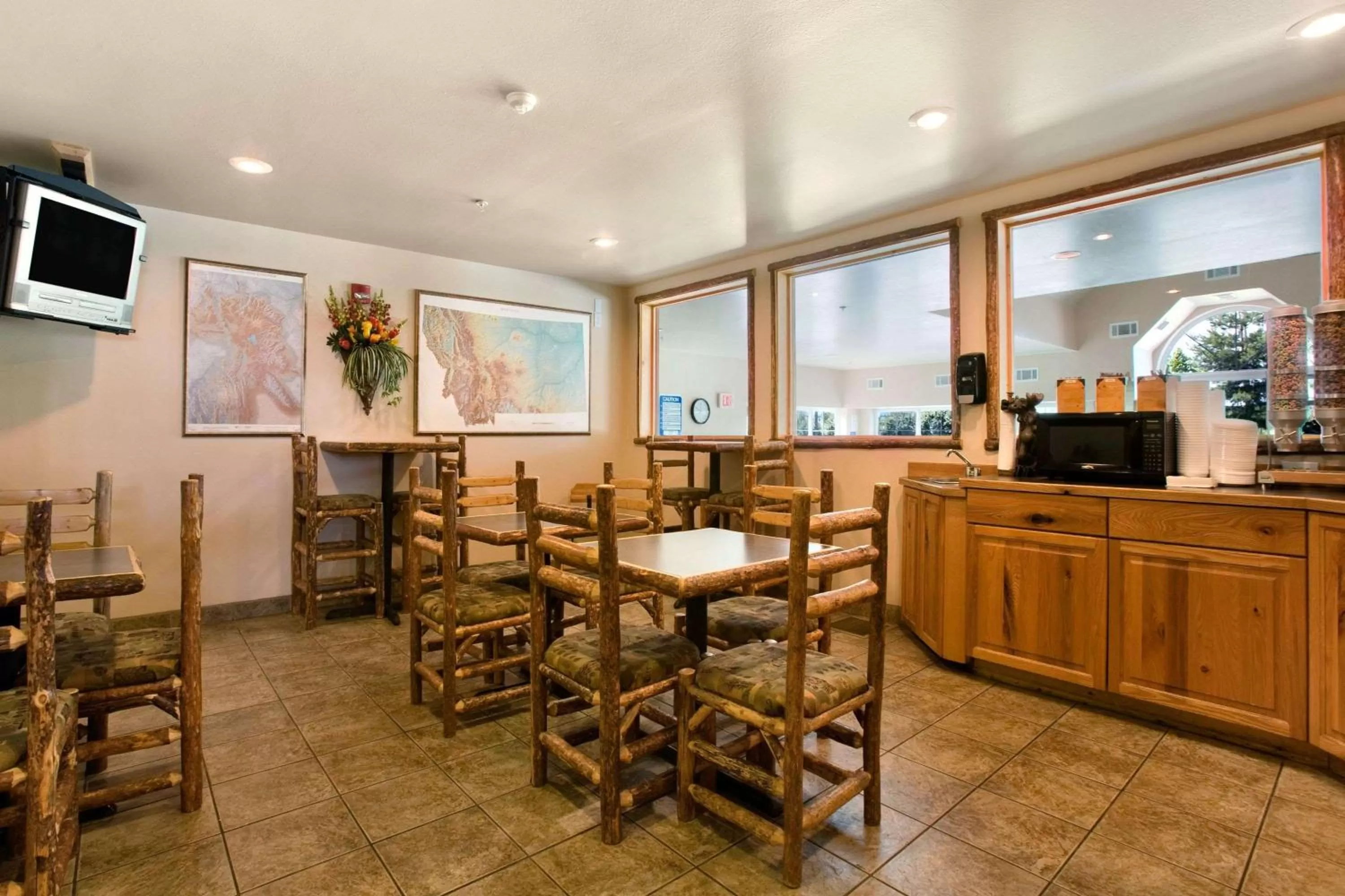 Restaurant/places to eat in Microtel Inn & Suites by Wyndham Bozeman