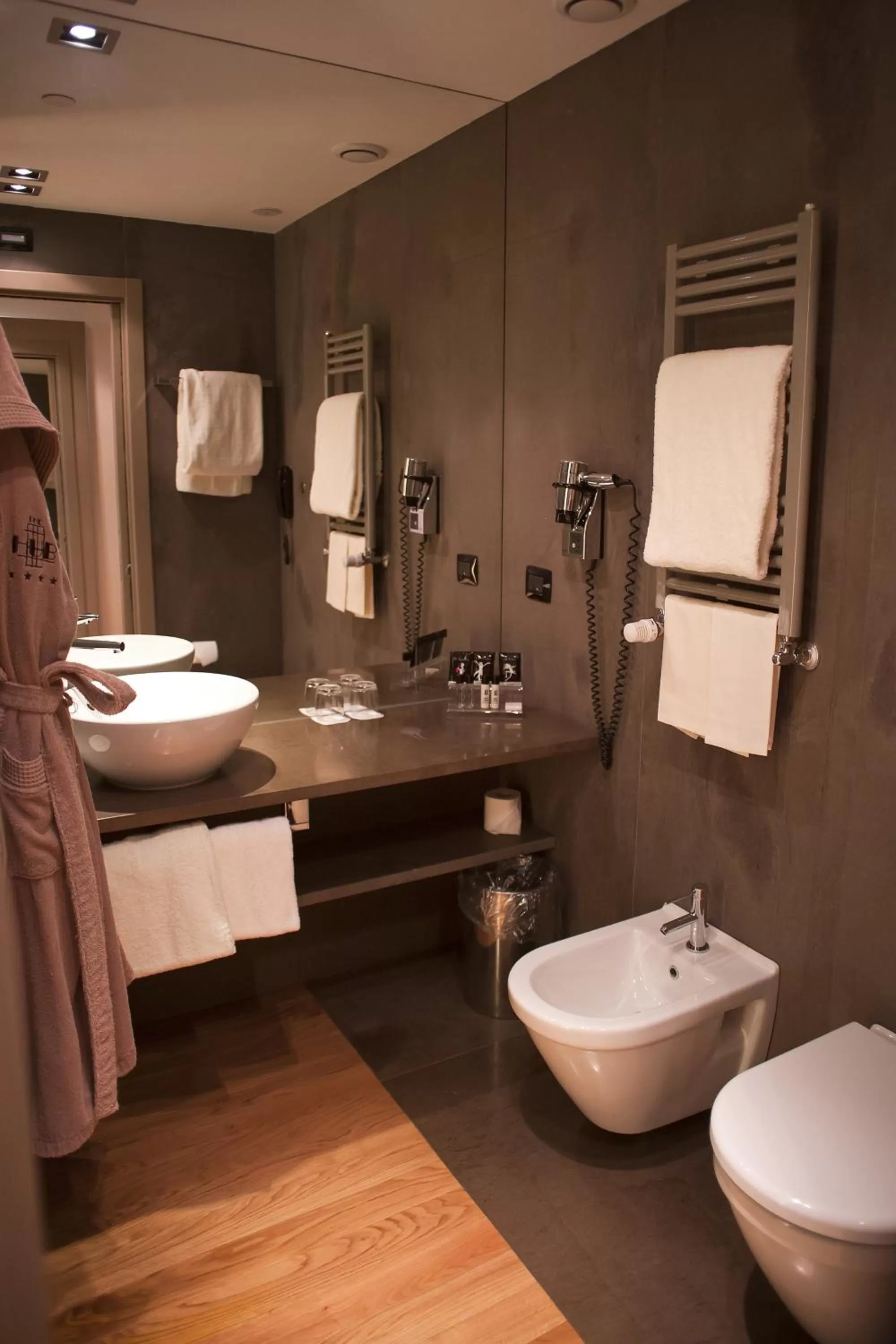 Bathroom in Best Western Plus The Hub Hotel