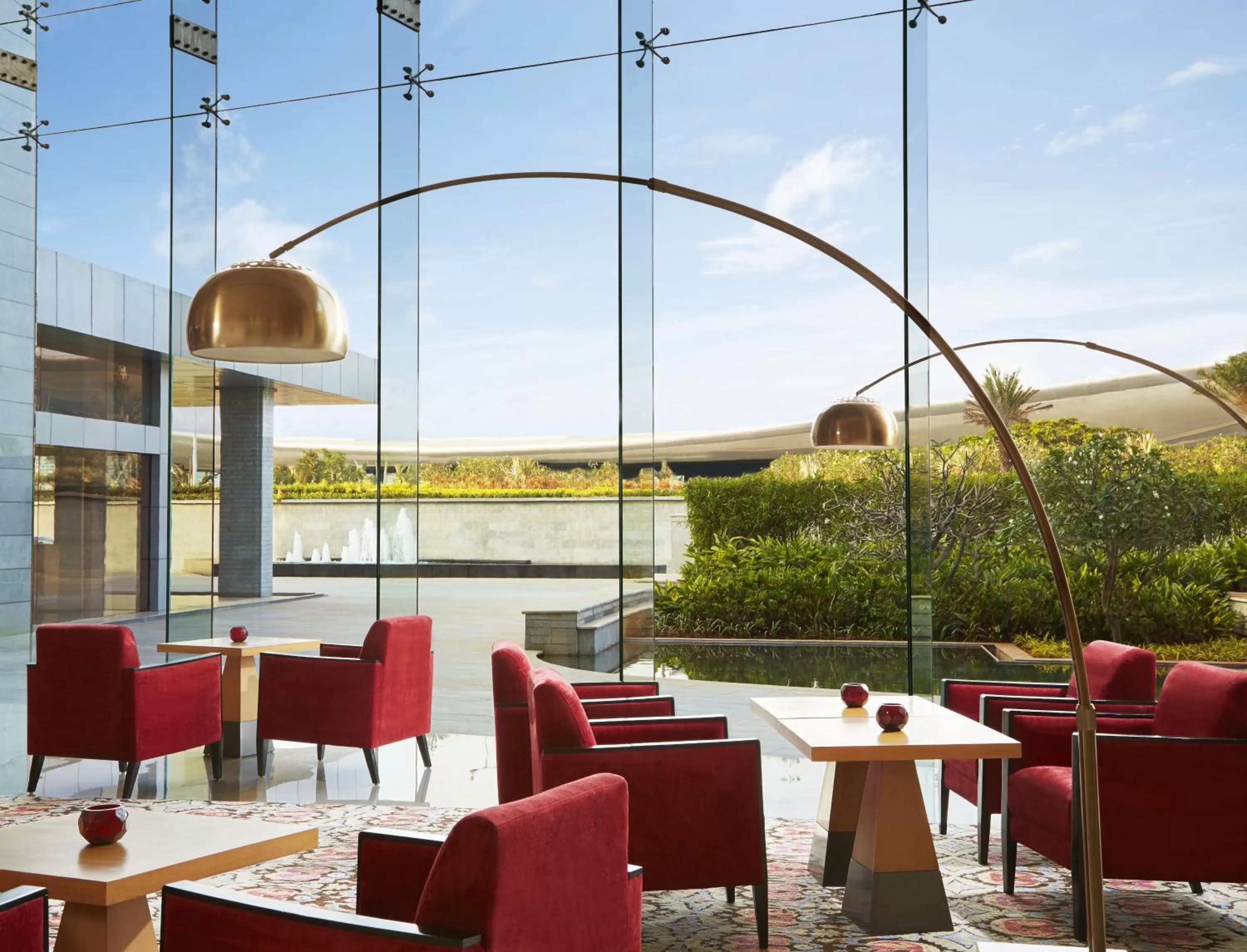 Lounge or bar in Taj Bangalore