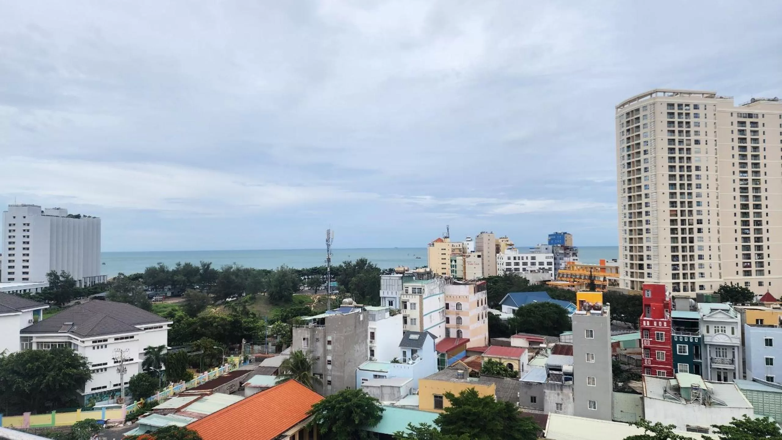 Property building in CAROLINE SEA HOTEL