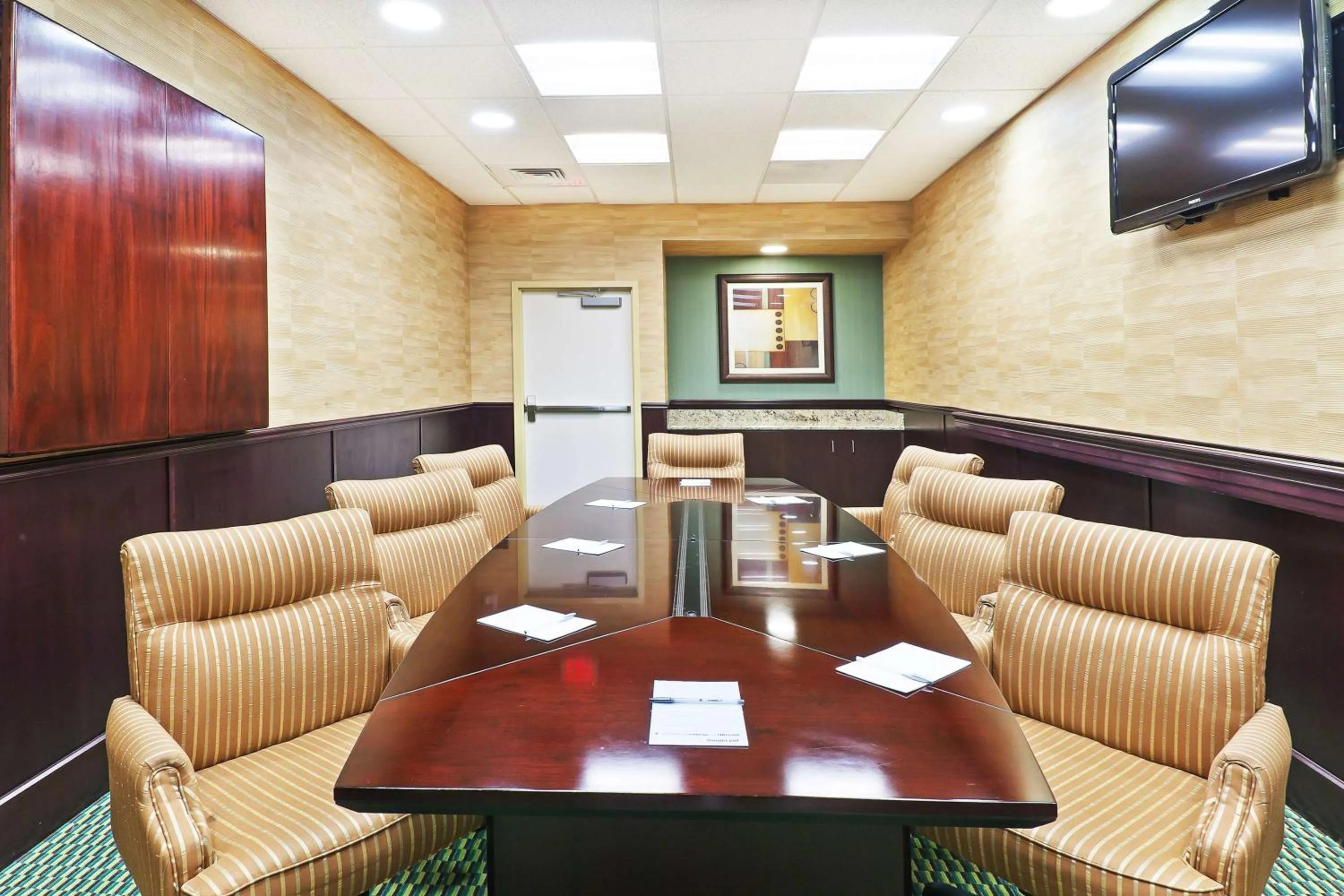Meeting/conference room in Hampton Inn and Suites Austin - Lakeway