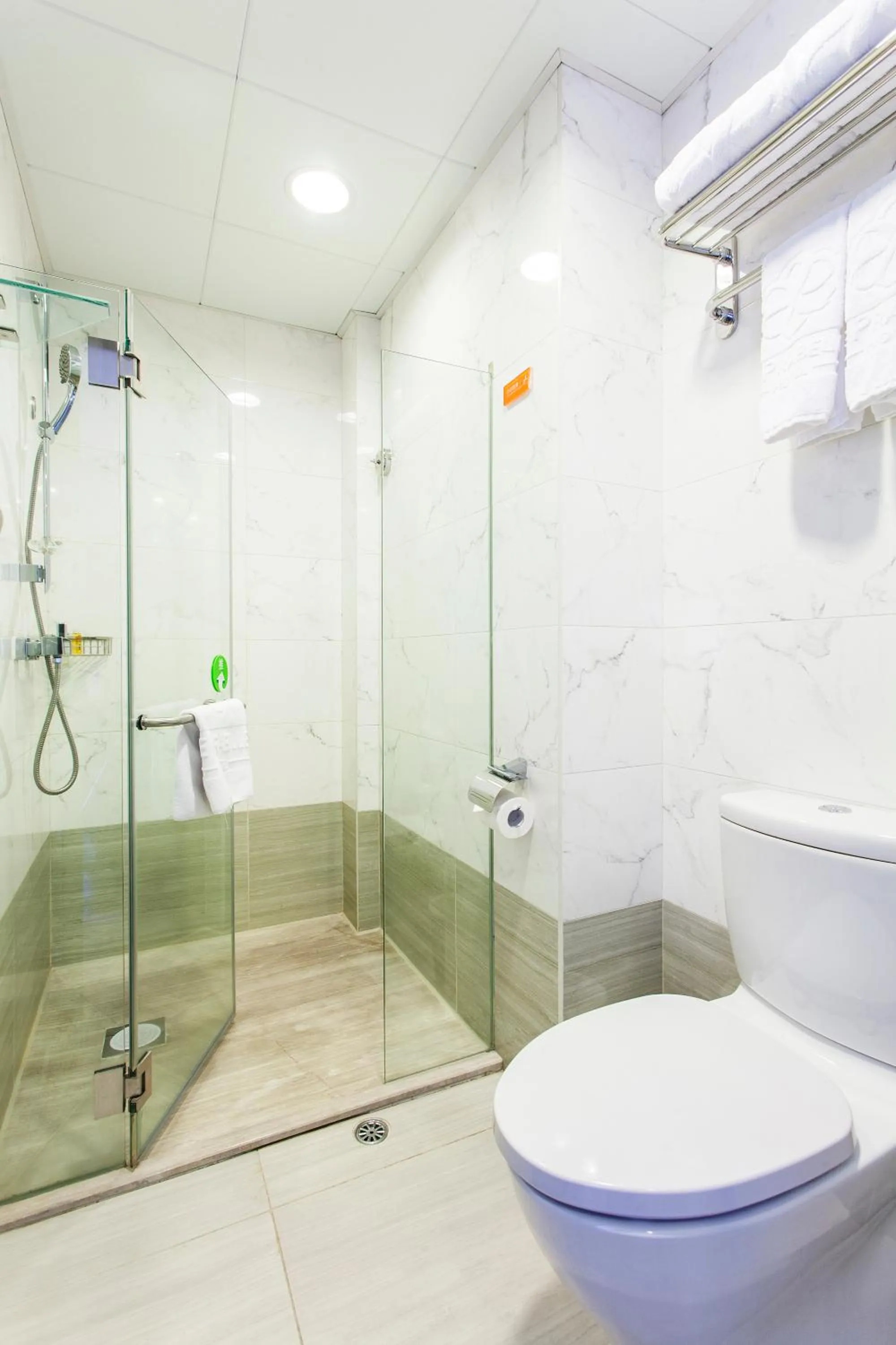 Premier King Room in Le Prabelle Hotel