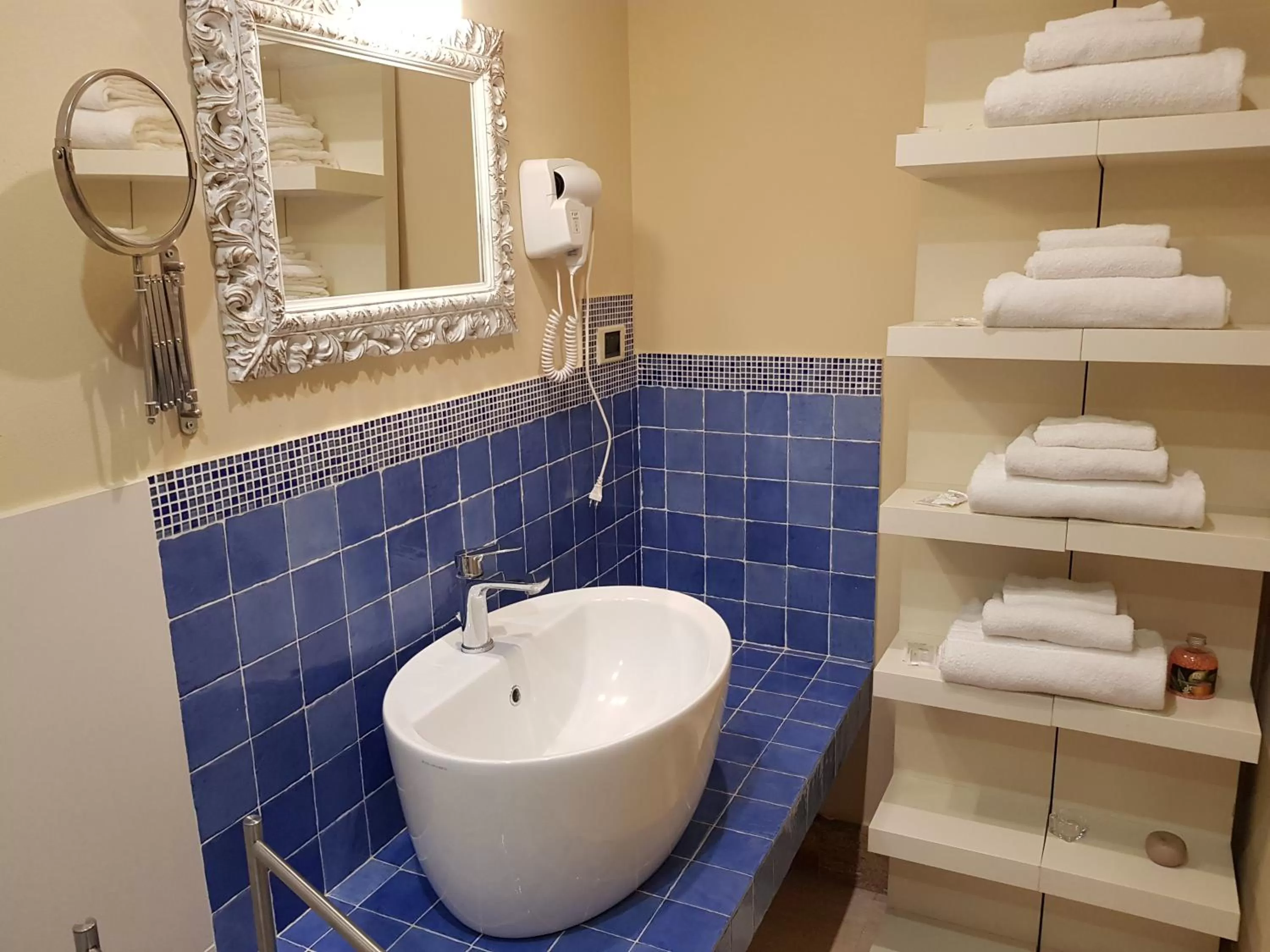 Bathroom in Sicily Luxury B&B