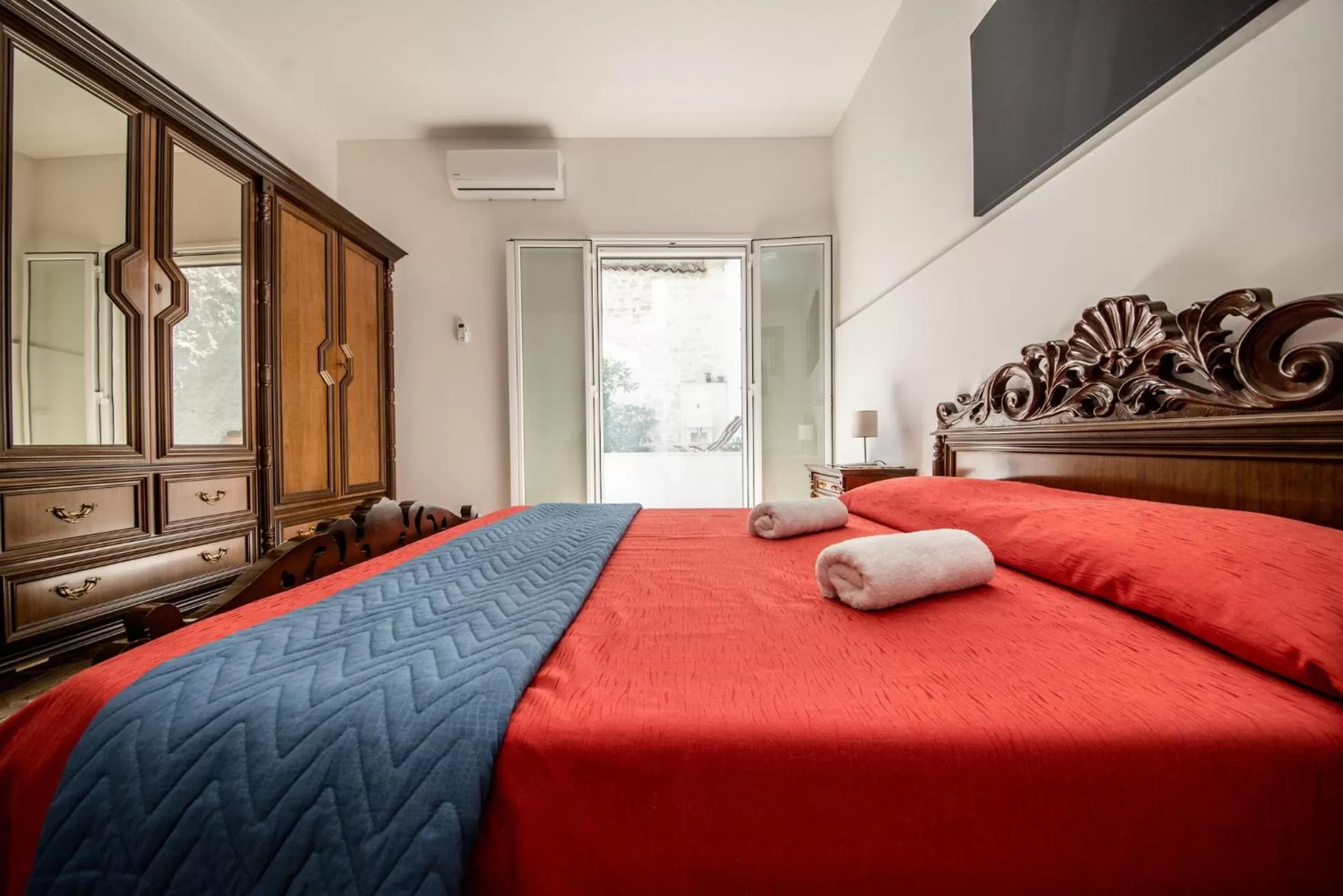 Bed in Carlentini house B&B