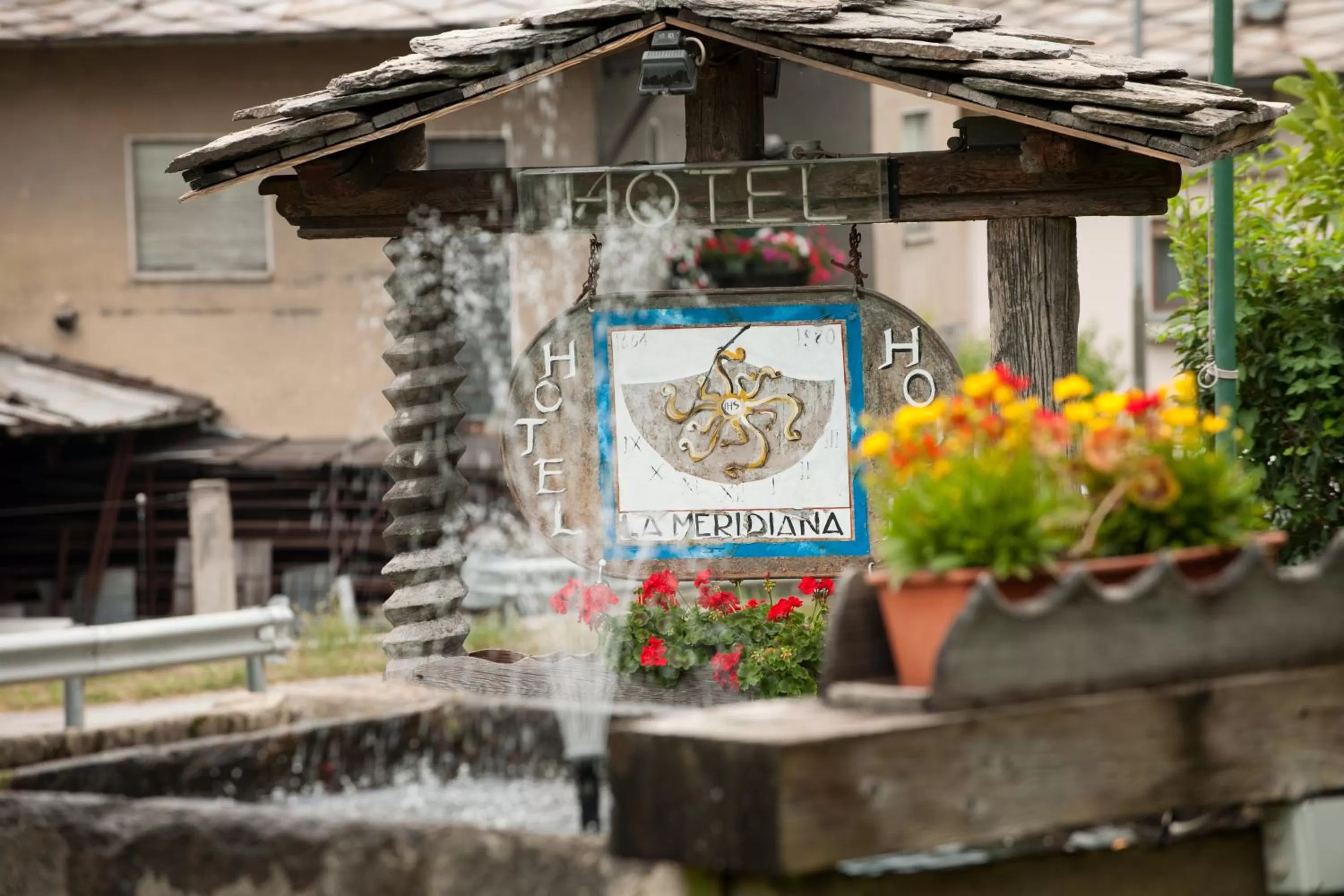 Property logo or sign in Hotel Chalet La Meridiana