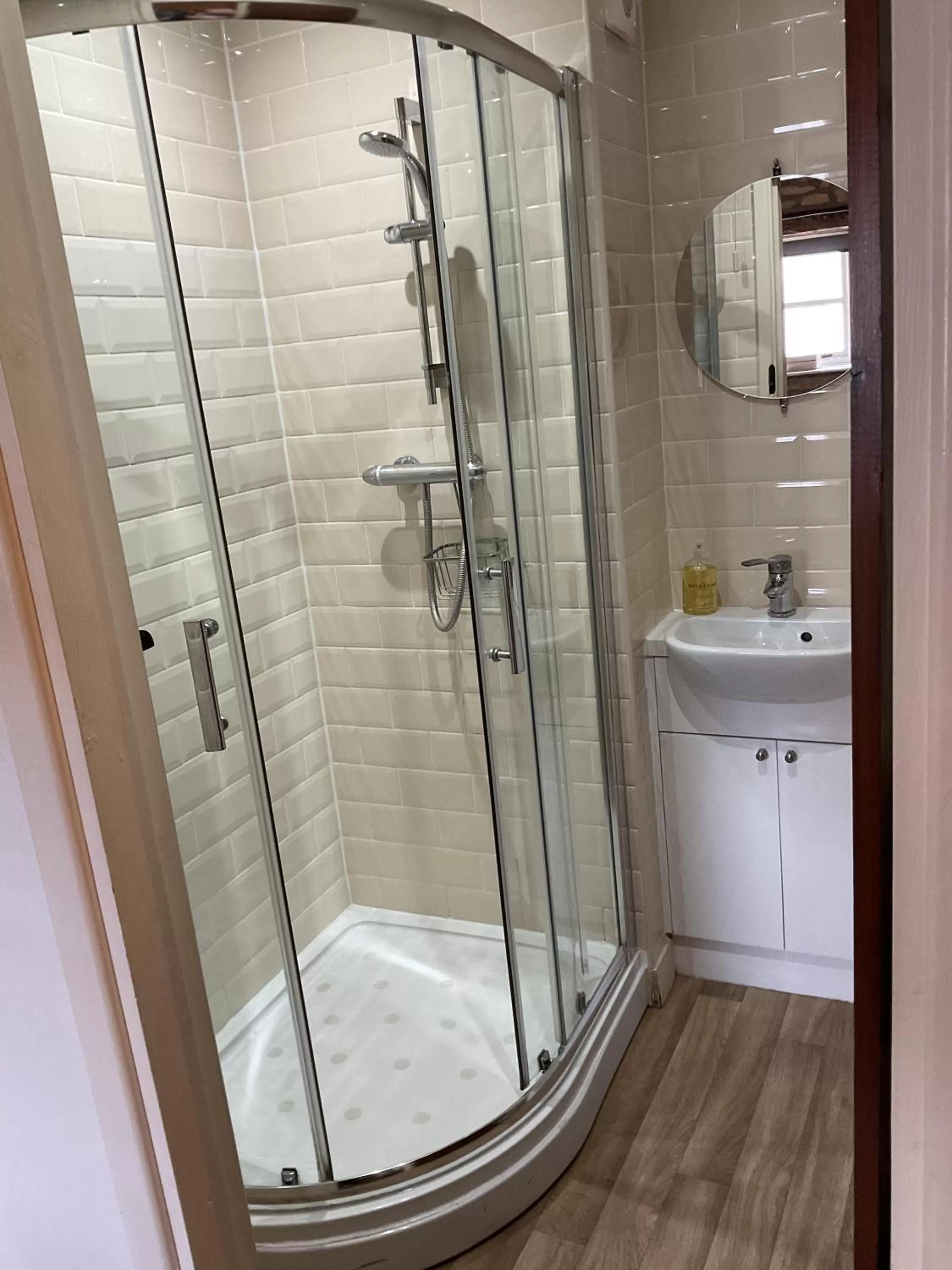 Bathroom in The Bell Inn