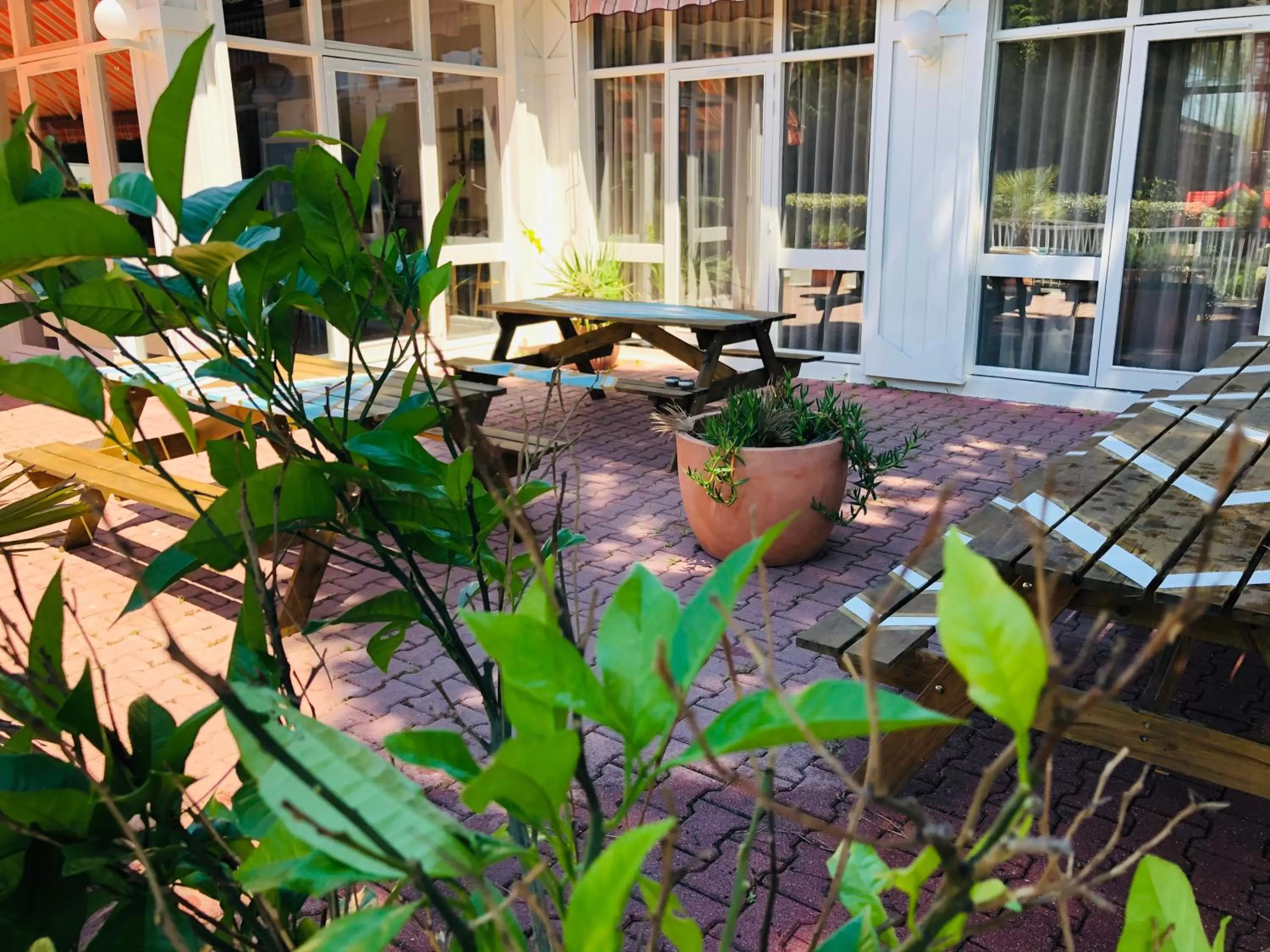 Balcony/Terrace in HALT HOTEL - Choisissez l'Hôtellerie Indépendante