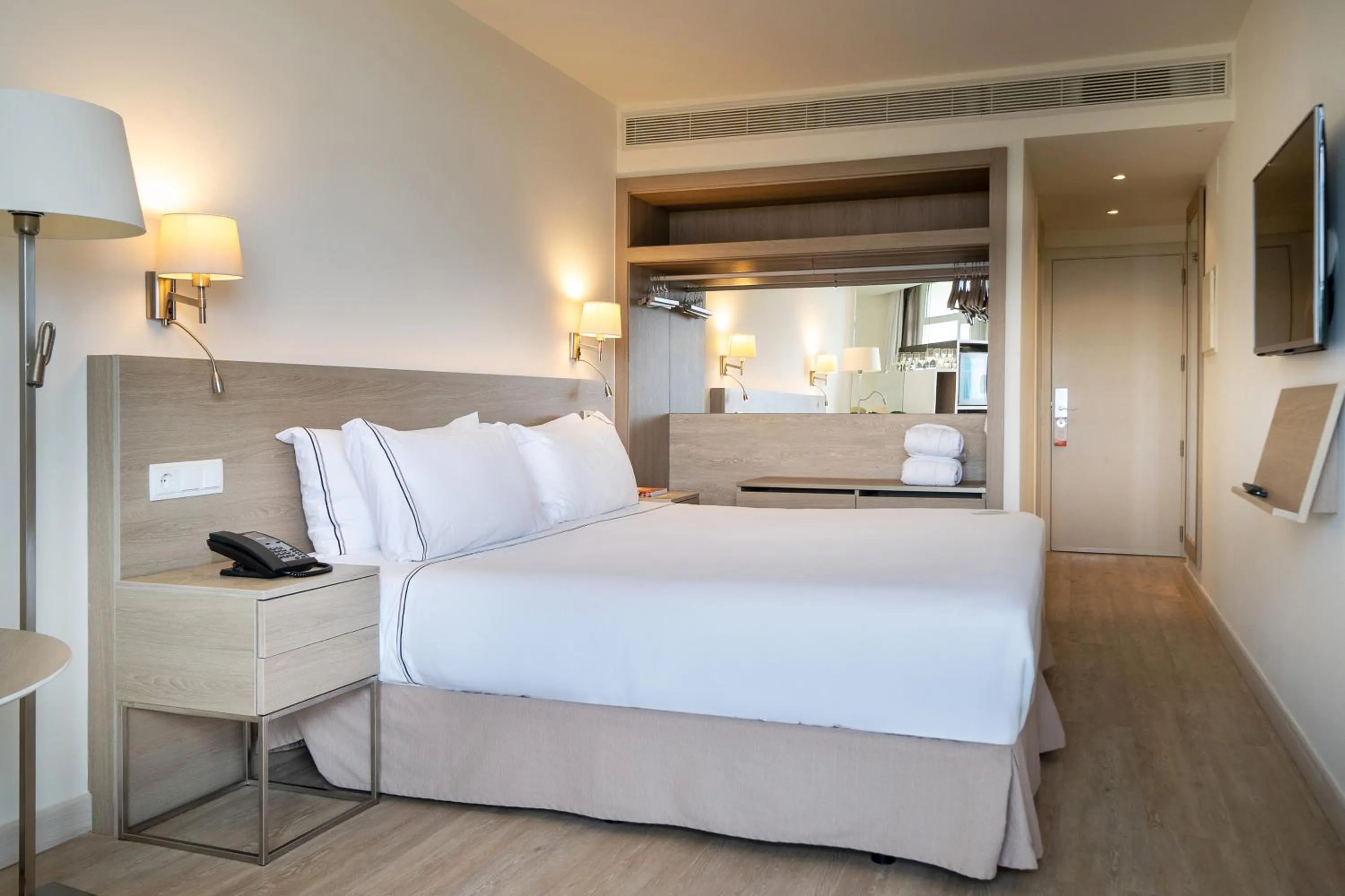 Bed in Meliá Cala Galdana