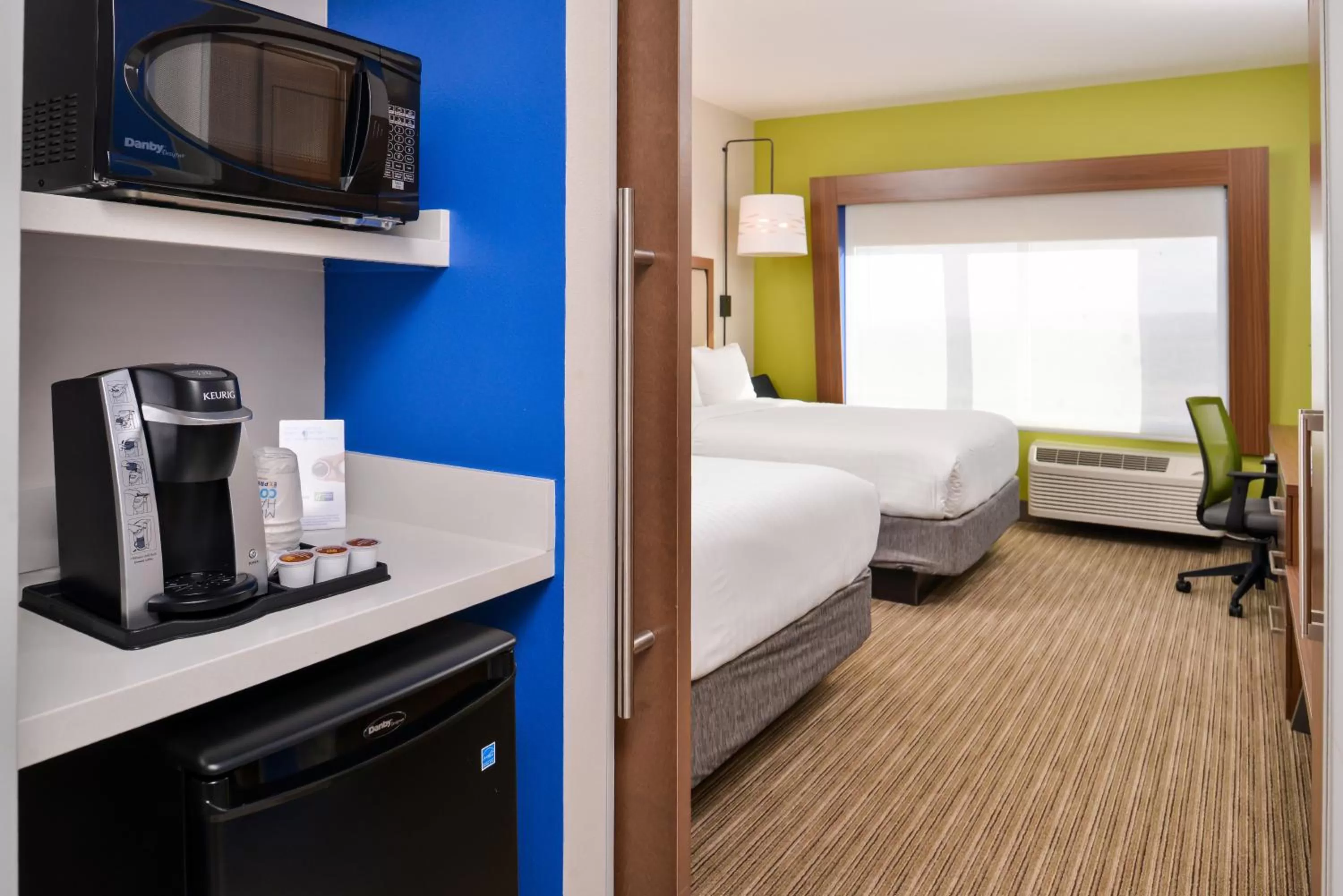 Photo of the whole room, Bed in Holiday Inn Express & Suites - Van Horn by IHG