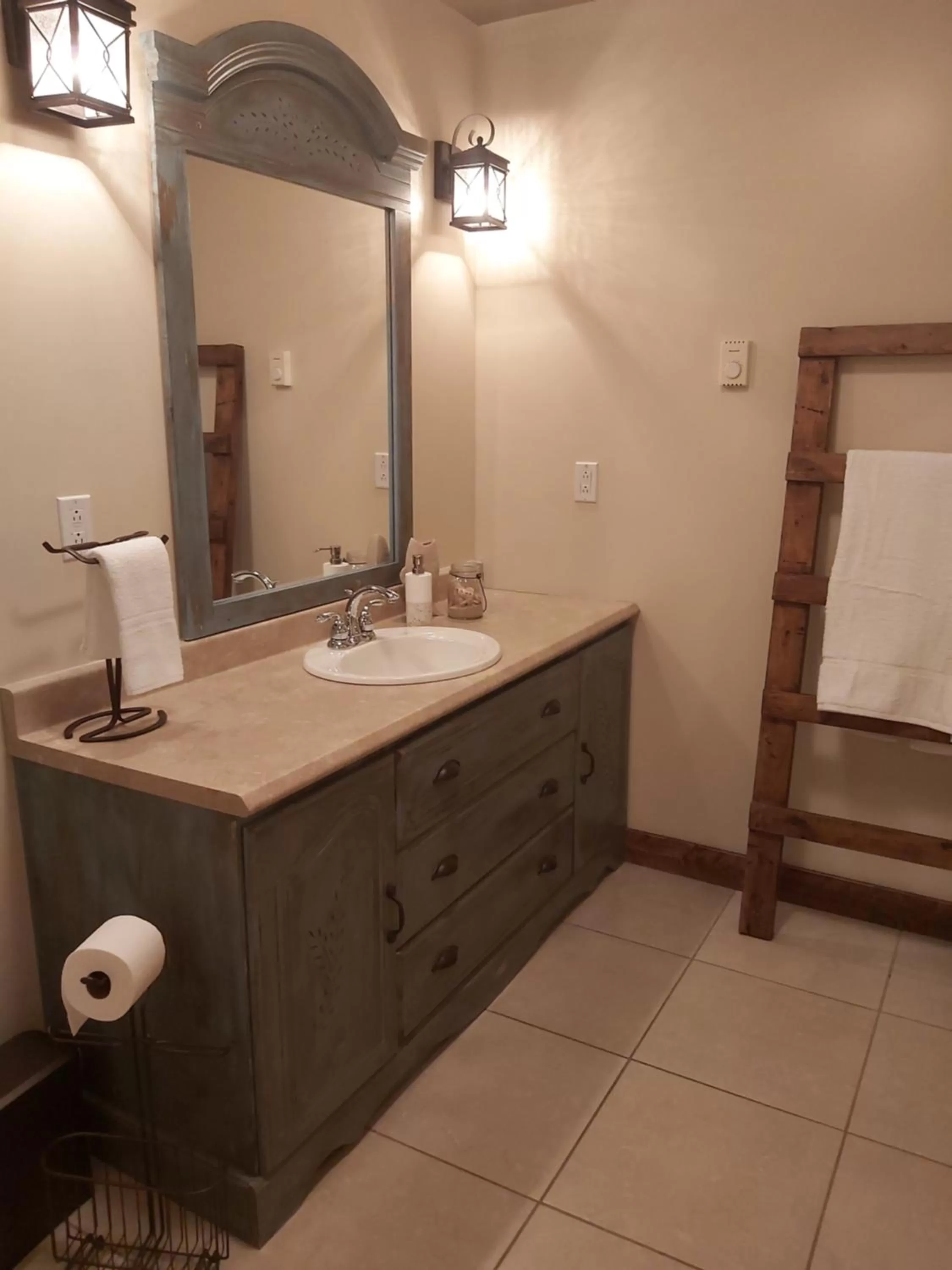 Bathroom in Upper Humber Settlement a FarmStay B&B