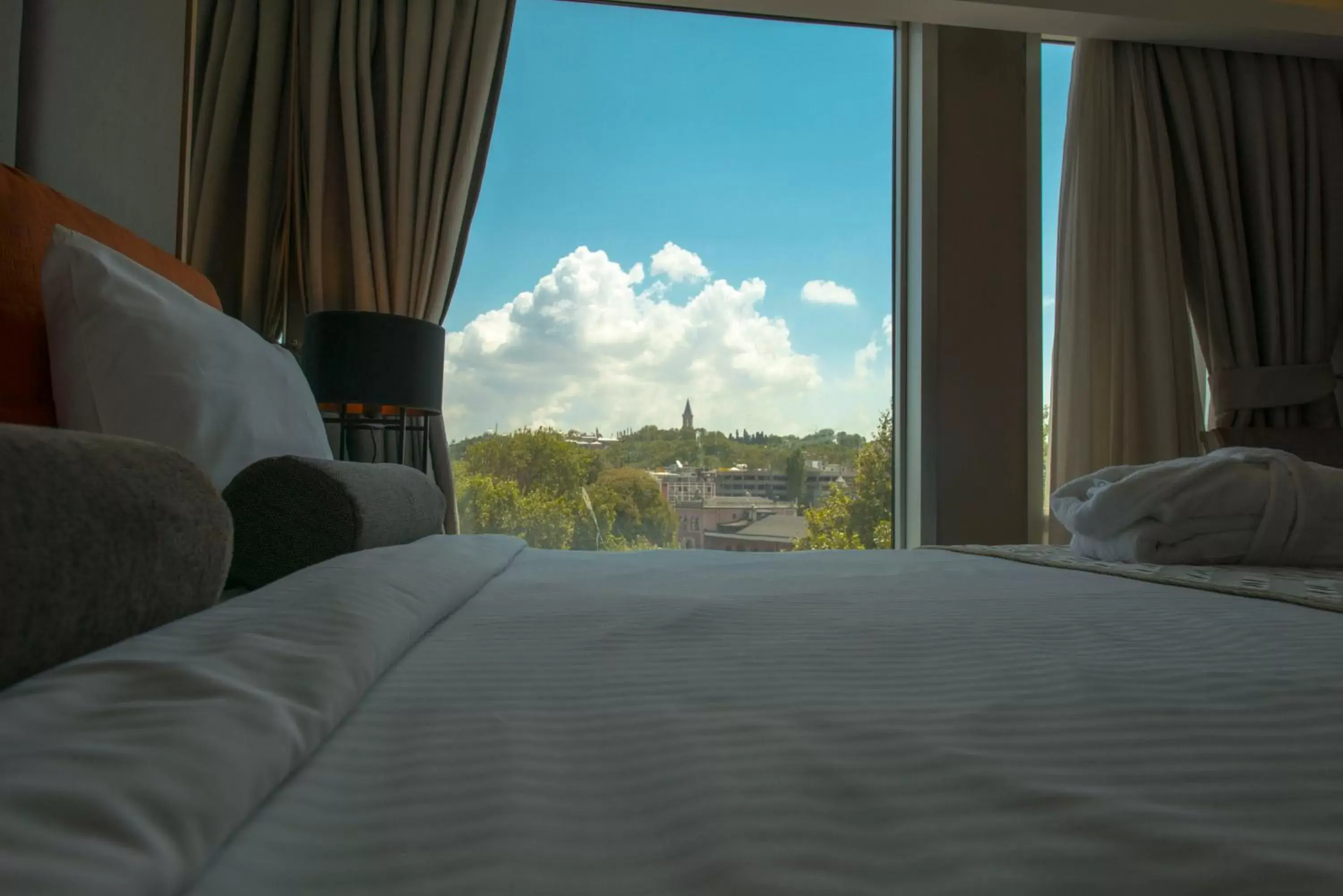 Junior Suite with Partial Sea View in Manesol Old City Bosphorus Junior Suite with Partial Sea View in Manesol Old City Bosphorus