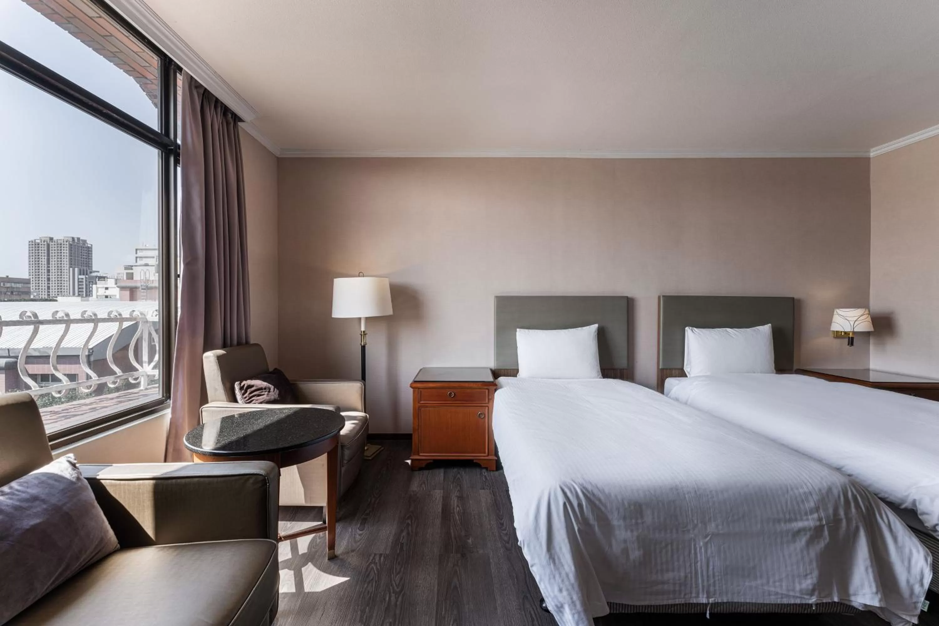 Bed in Hotel j-Metropolis