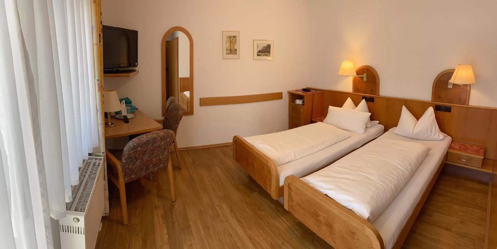 Bedroom, Bed in Hotel Adler mit Gasthaus