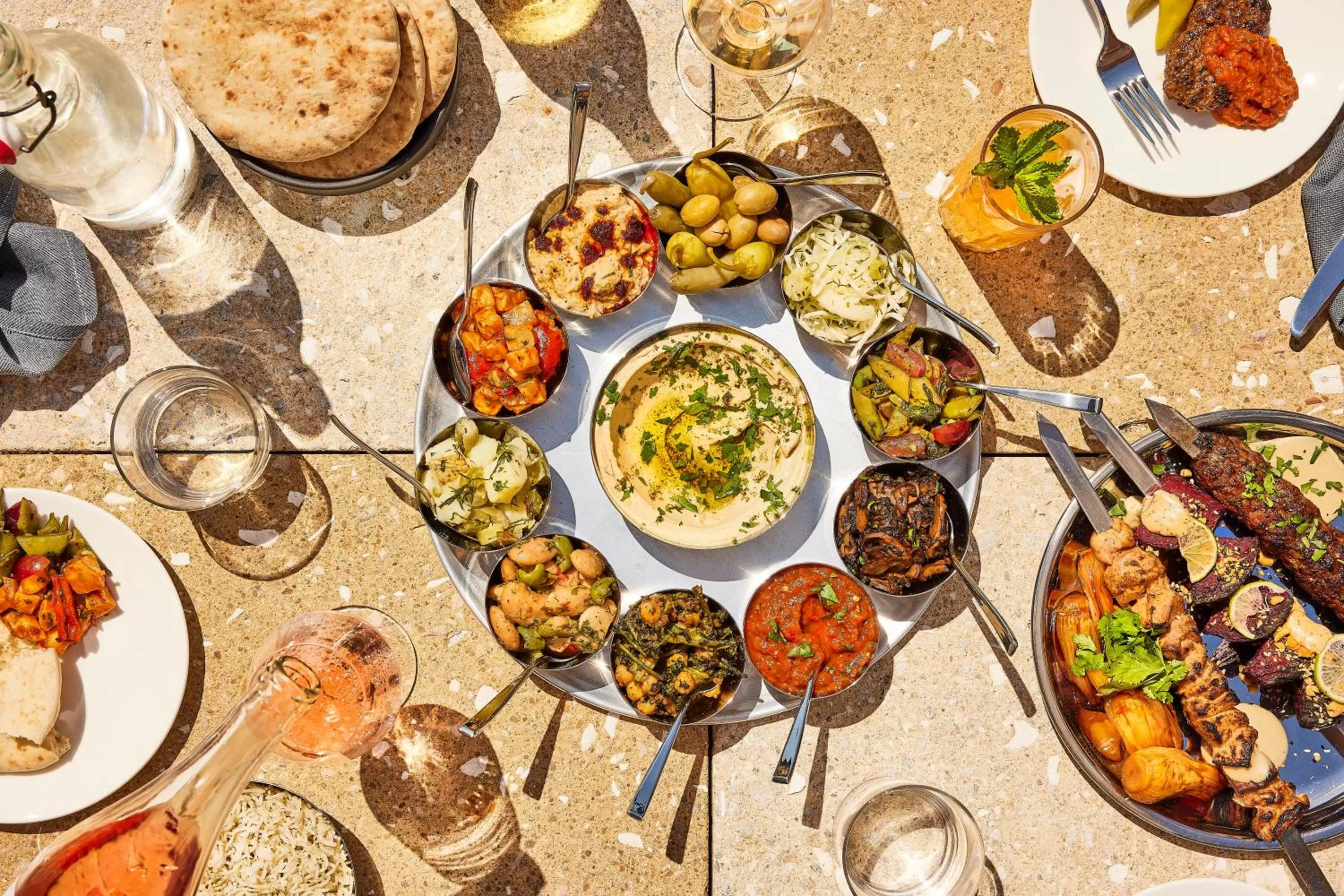 Restaurant/places to eat in The Hoxton, Williamsburg