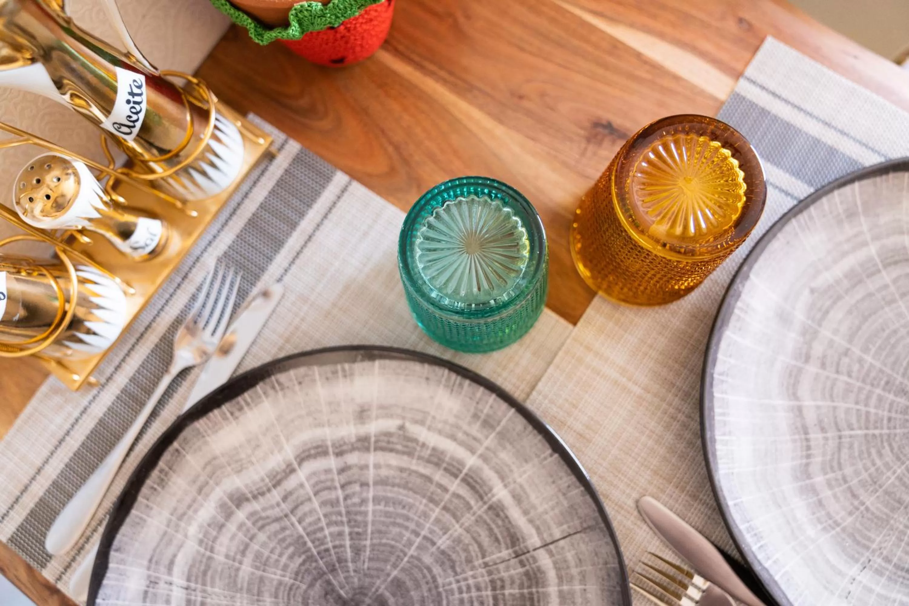 Restaurant/places to eat in Villa Moana