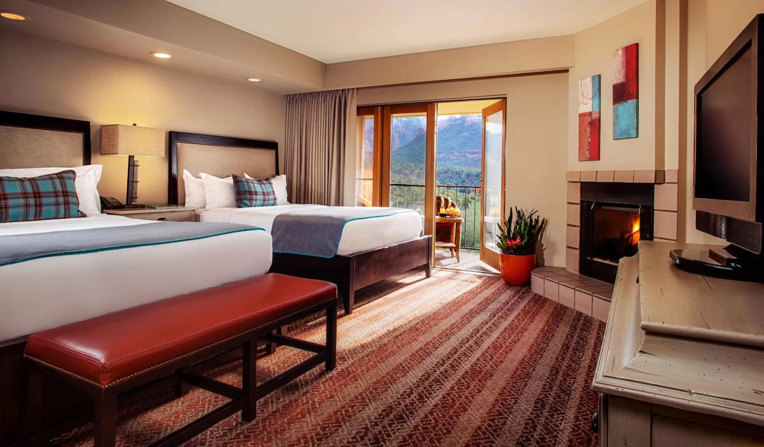 Photo of the whole room in Orchards Inn