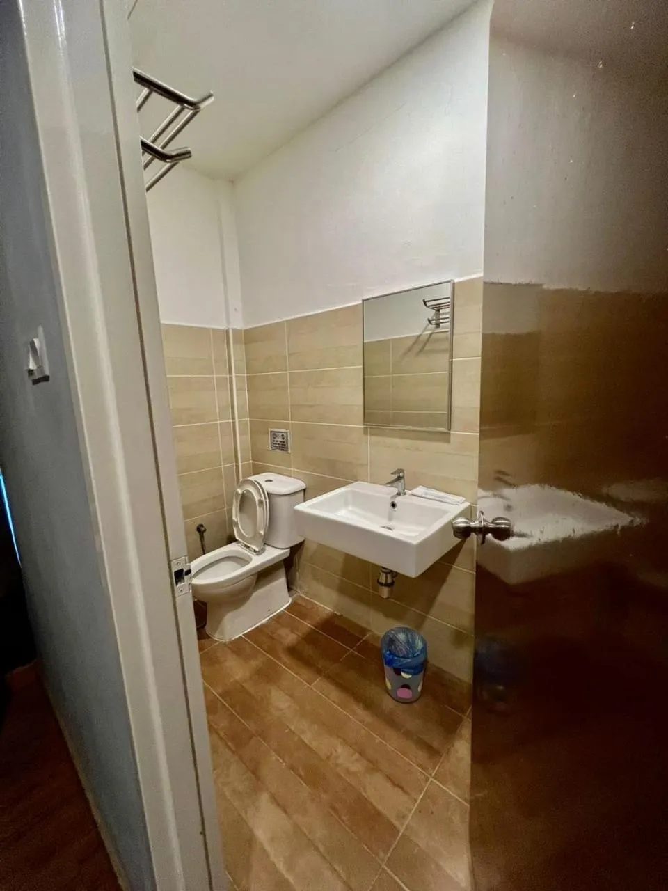 Bathroom in Hotel Zamburger Second Link