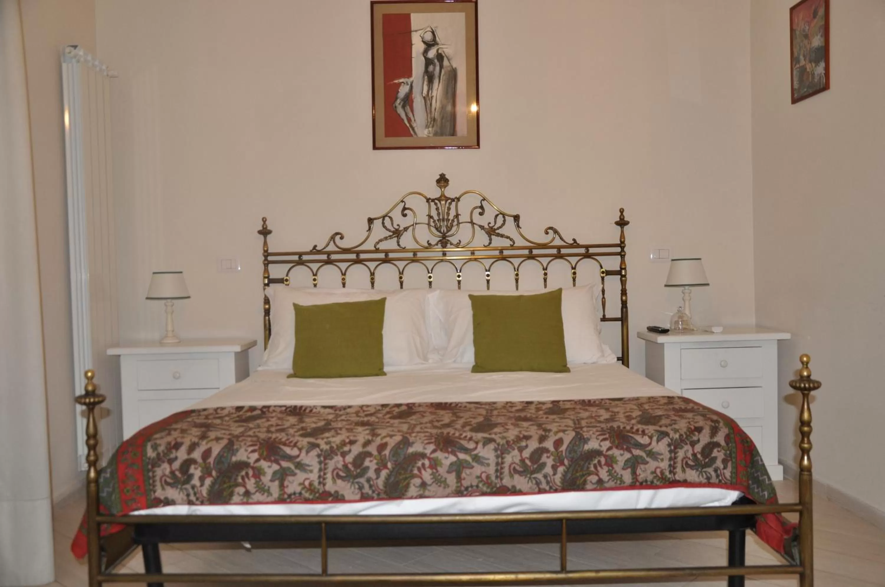 Bedroom, Bed in Domus Borbonica