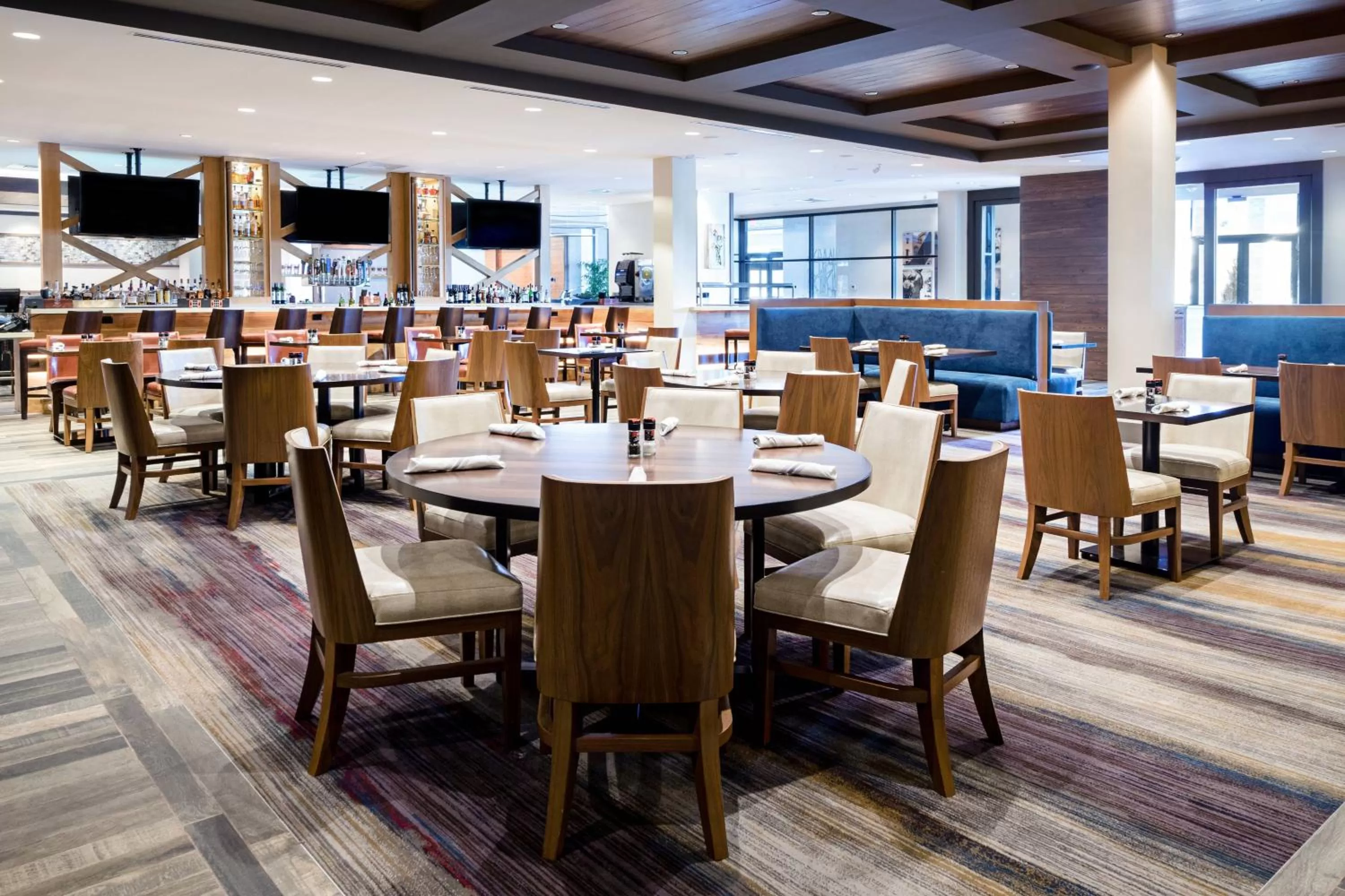 Lounge or bar in Baton Rouge Marriott