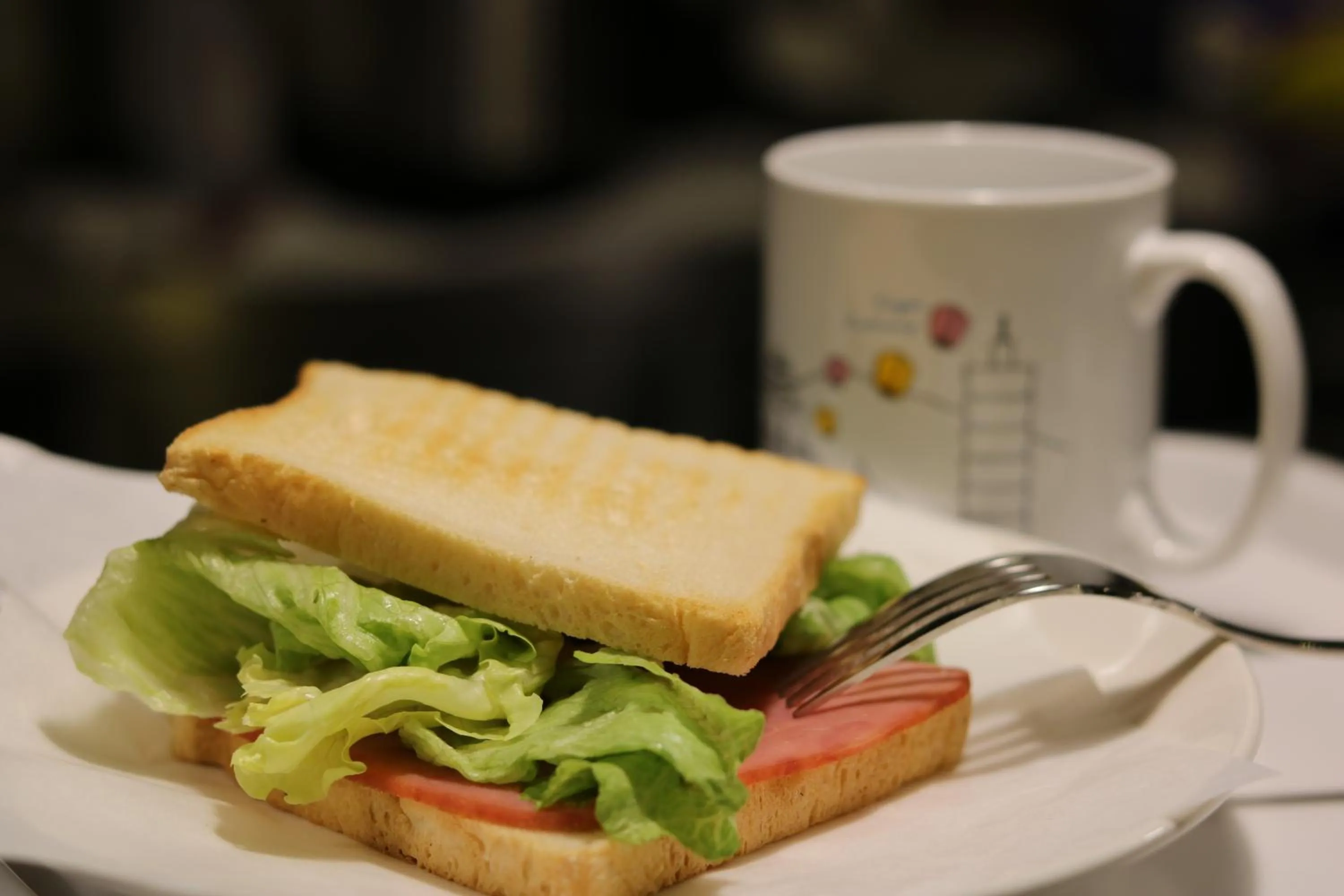 American breakfast in Single Inn-Kaohsiung Station