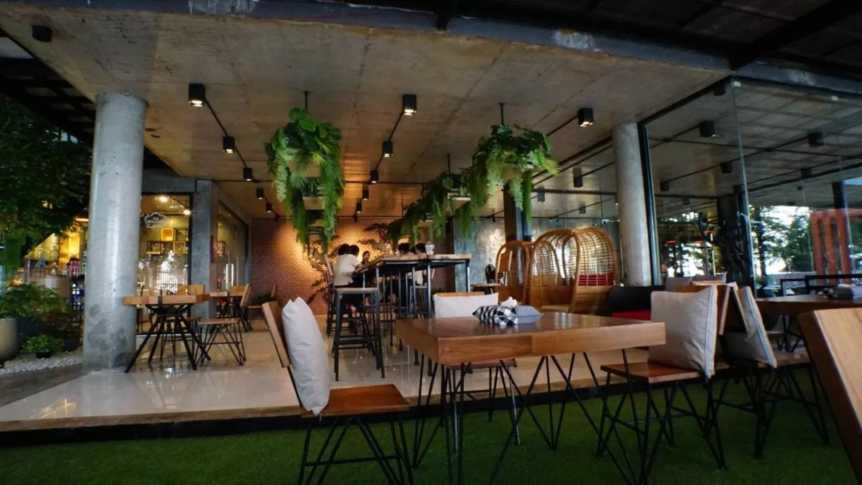 Lounge or bar in Maneetel Krabi Beachfront-SHA Plus