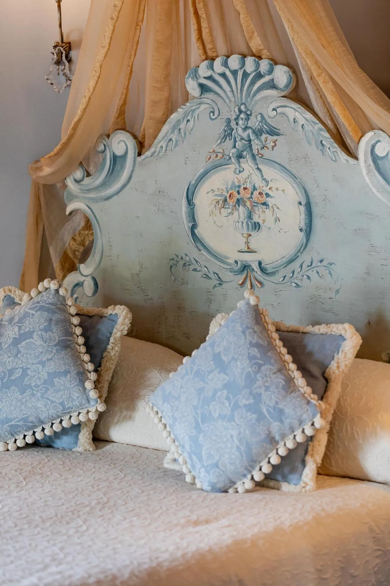 Bedroom, Bed in Il Falconiere Relais & Spa