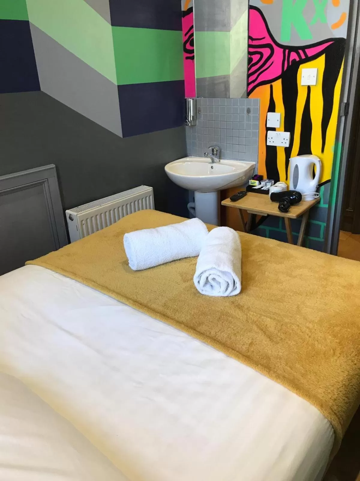 Bedroom, Bed in KX Rooms Kings Cross